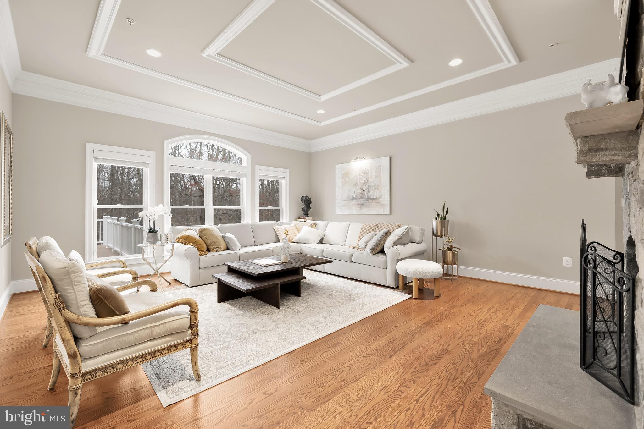 KENTSDALE ESTATES - Residential