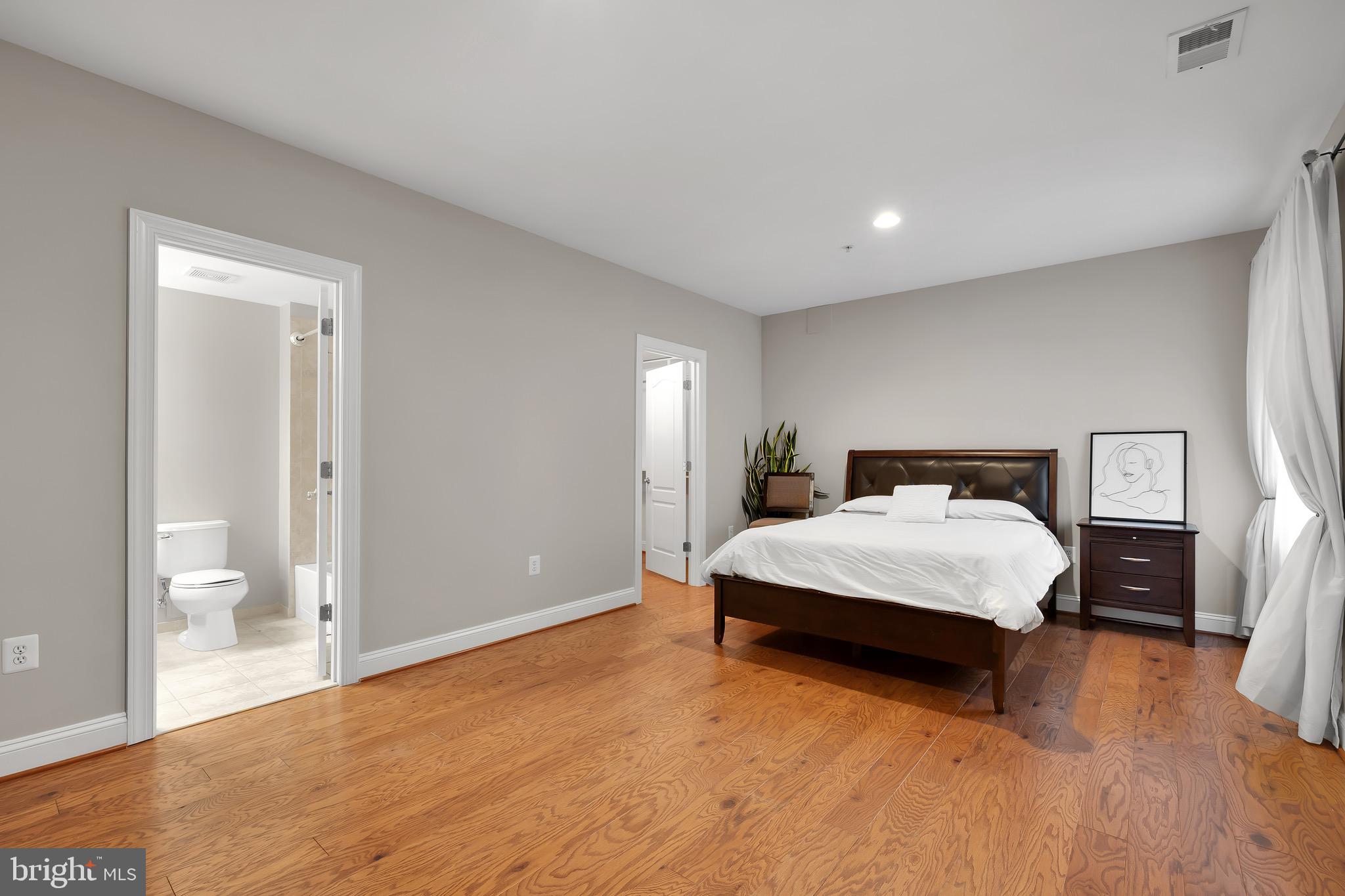 KENTSDALE ESTATES - Residential