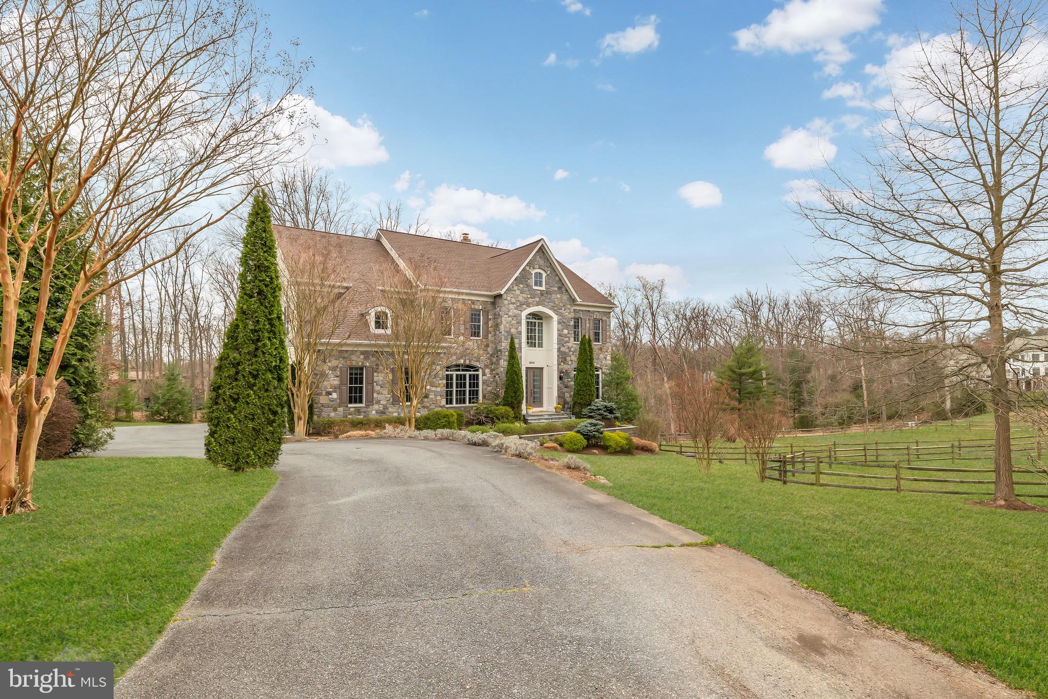 KENTSDALE ESTATES - Residential