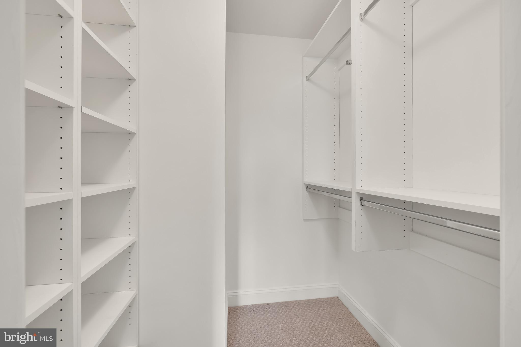 KENTSDALE ESTATES - Residential