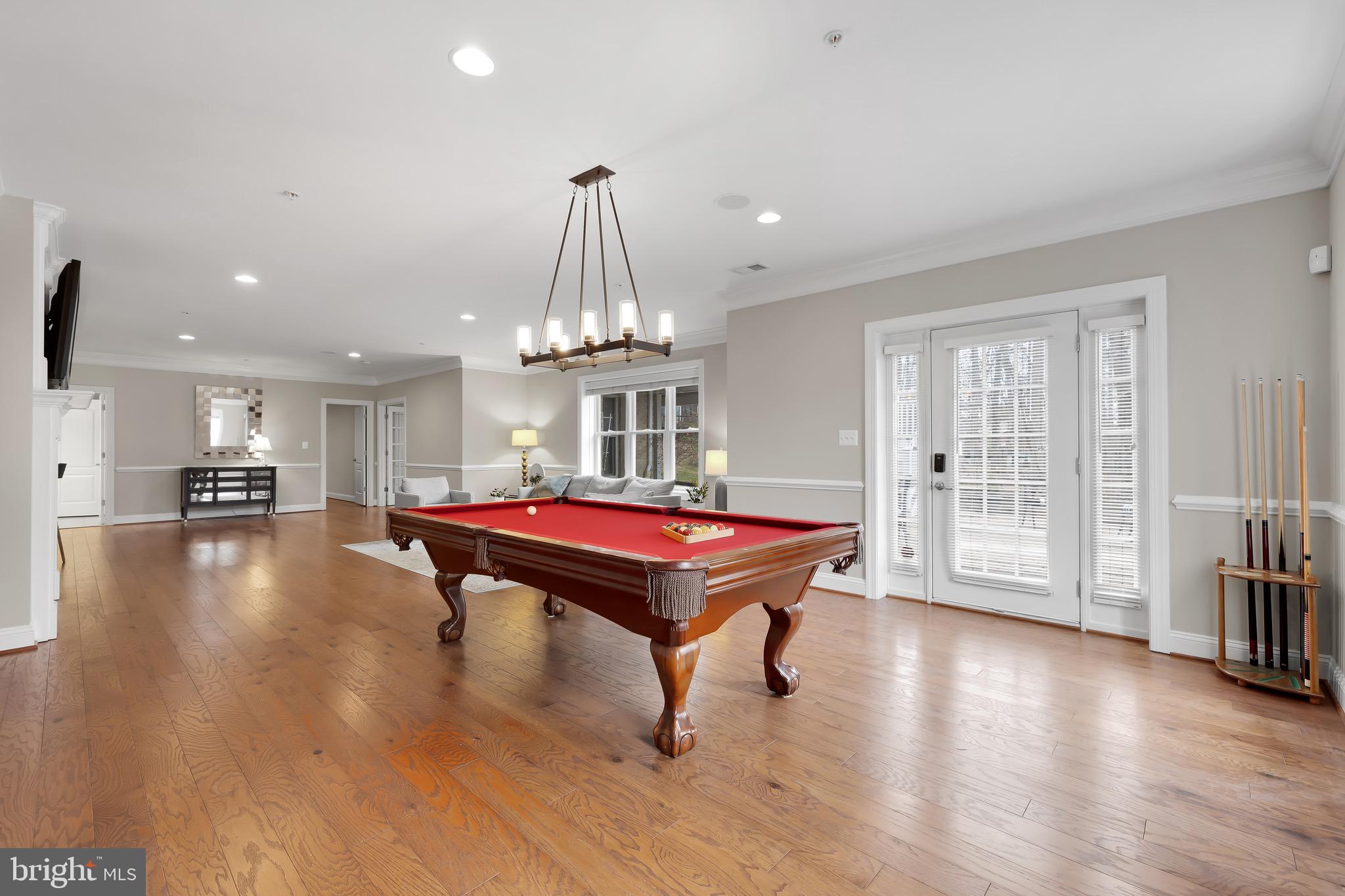 KENTSDALE ESTATES - Residential