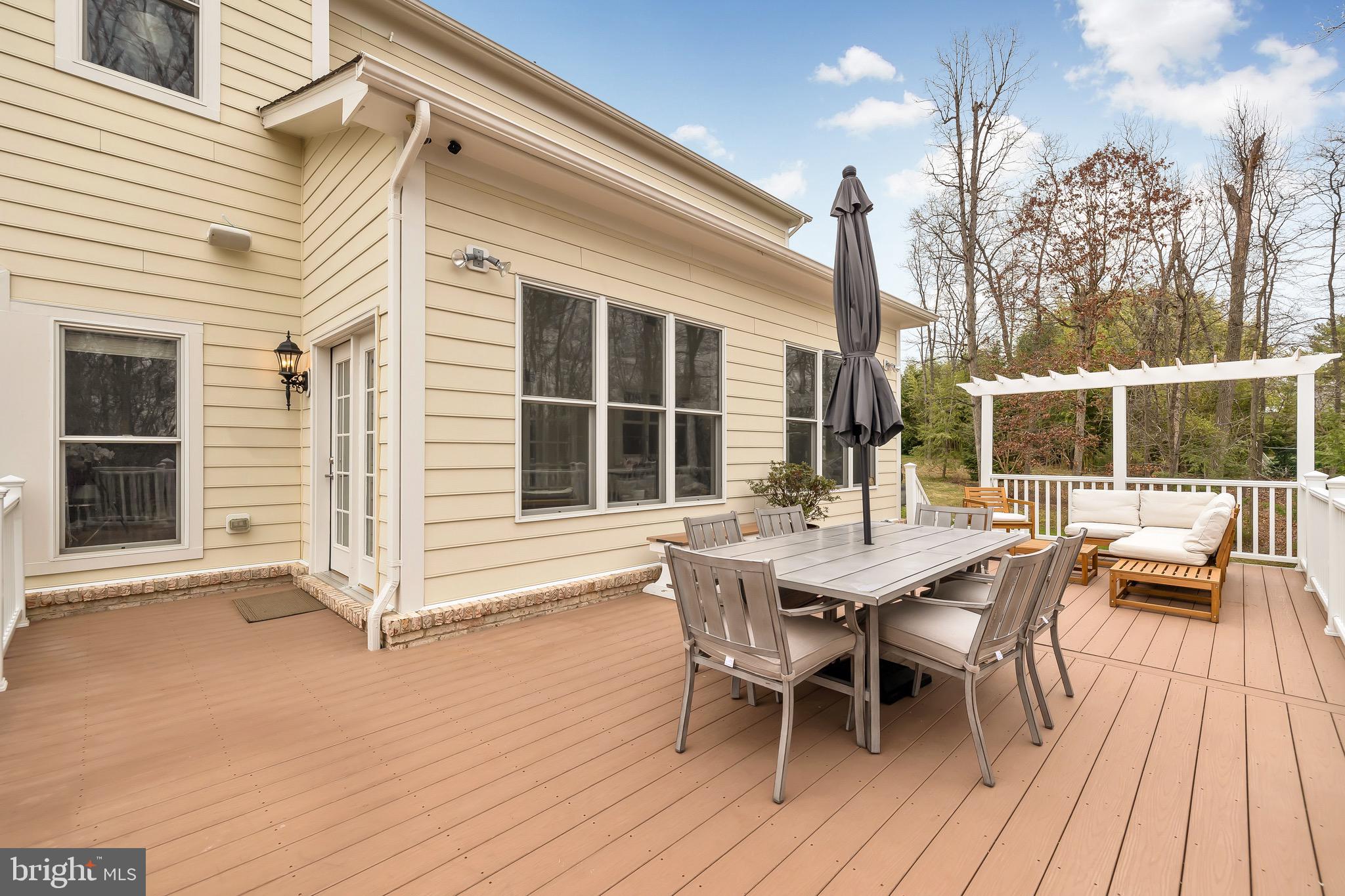 KENTSDALE ESTATES - Residential