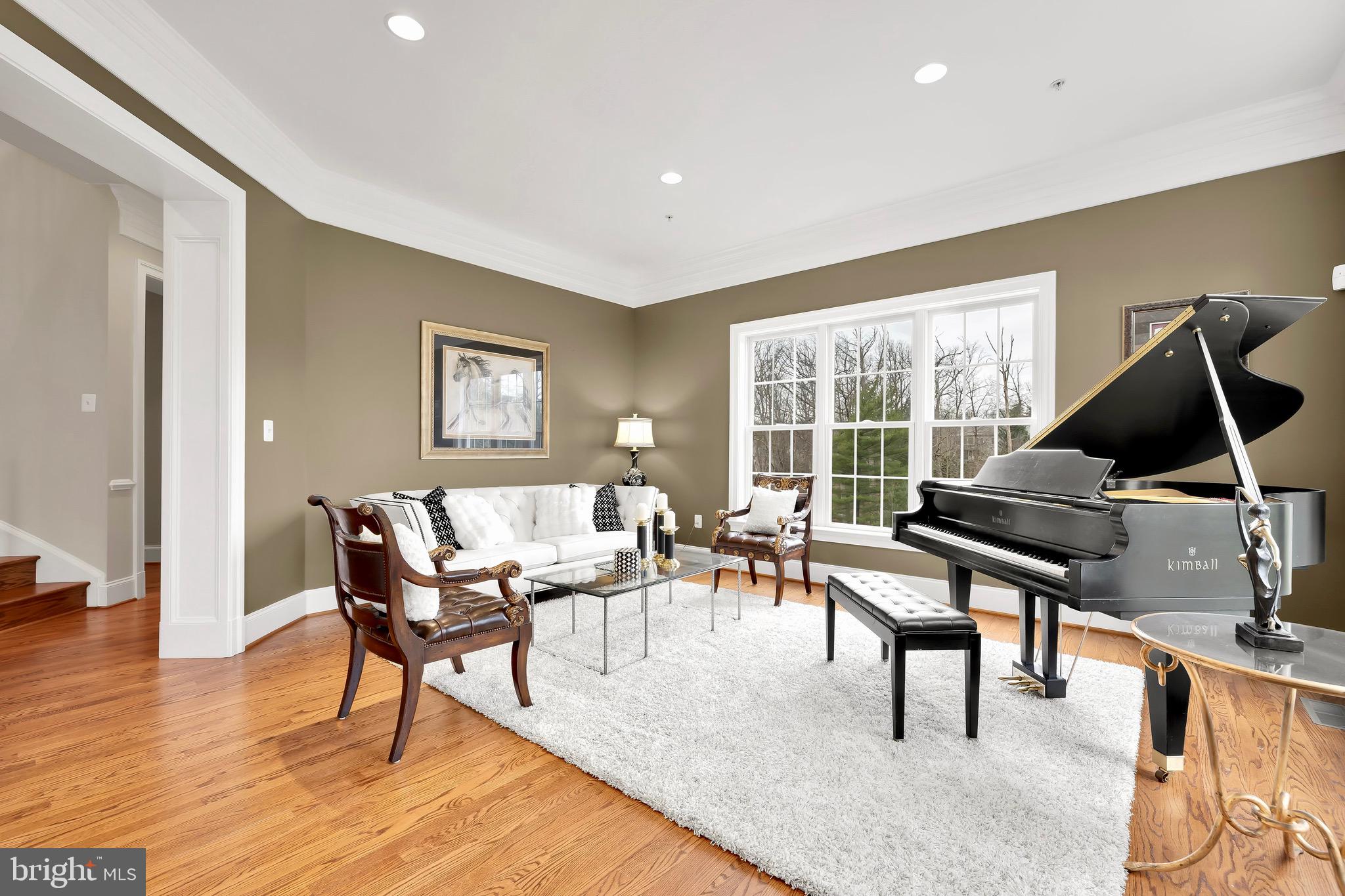 KENTSDALE ESTATES - Residential