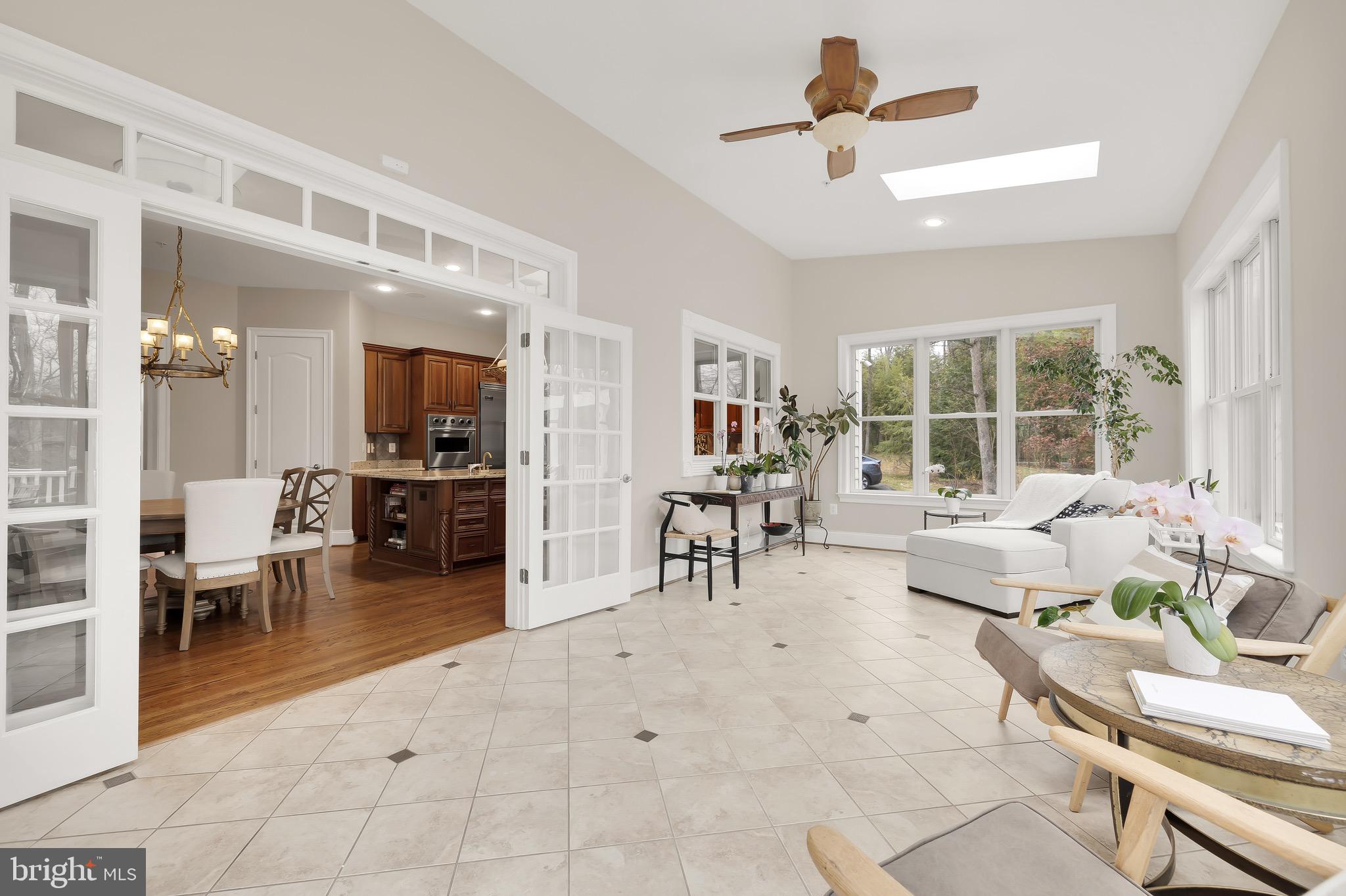 KENTSDALE ESTATES - Residential