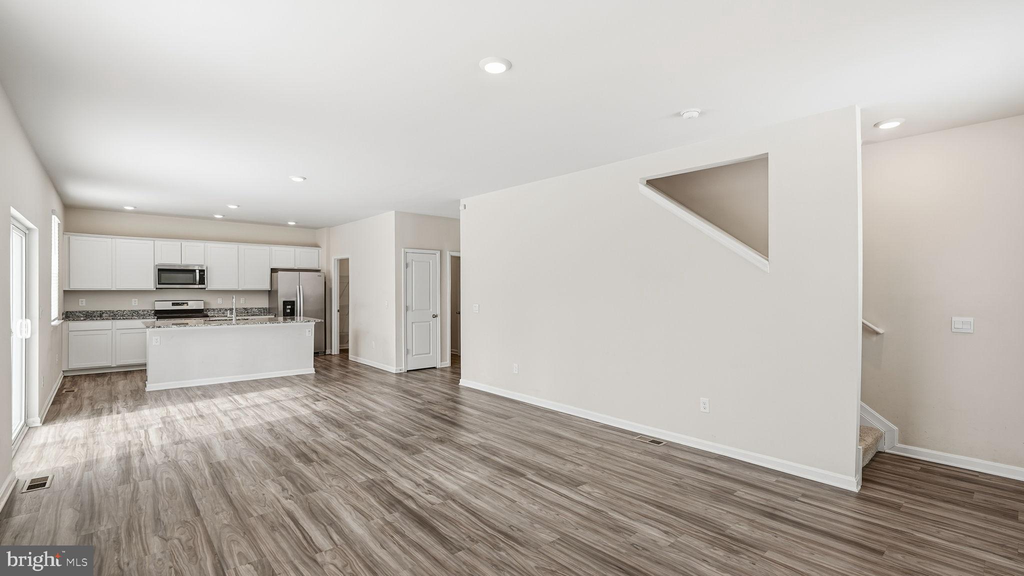 WOOD LANDING ESTATES - Residential