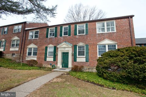 Photo of 500 E Lancaster Avenue #135A, WAYNE, PA 19087 (MLS # PADE2114016)