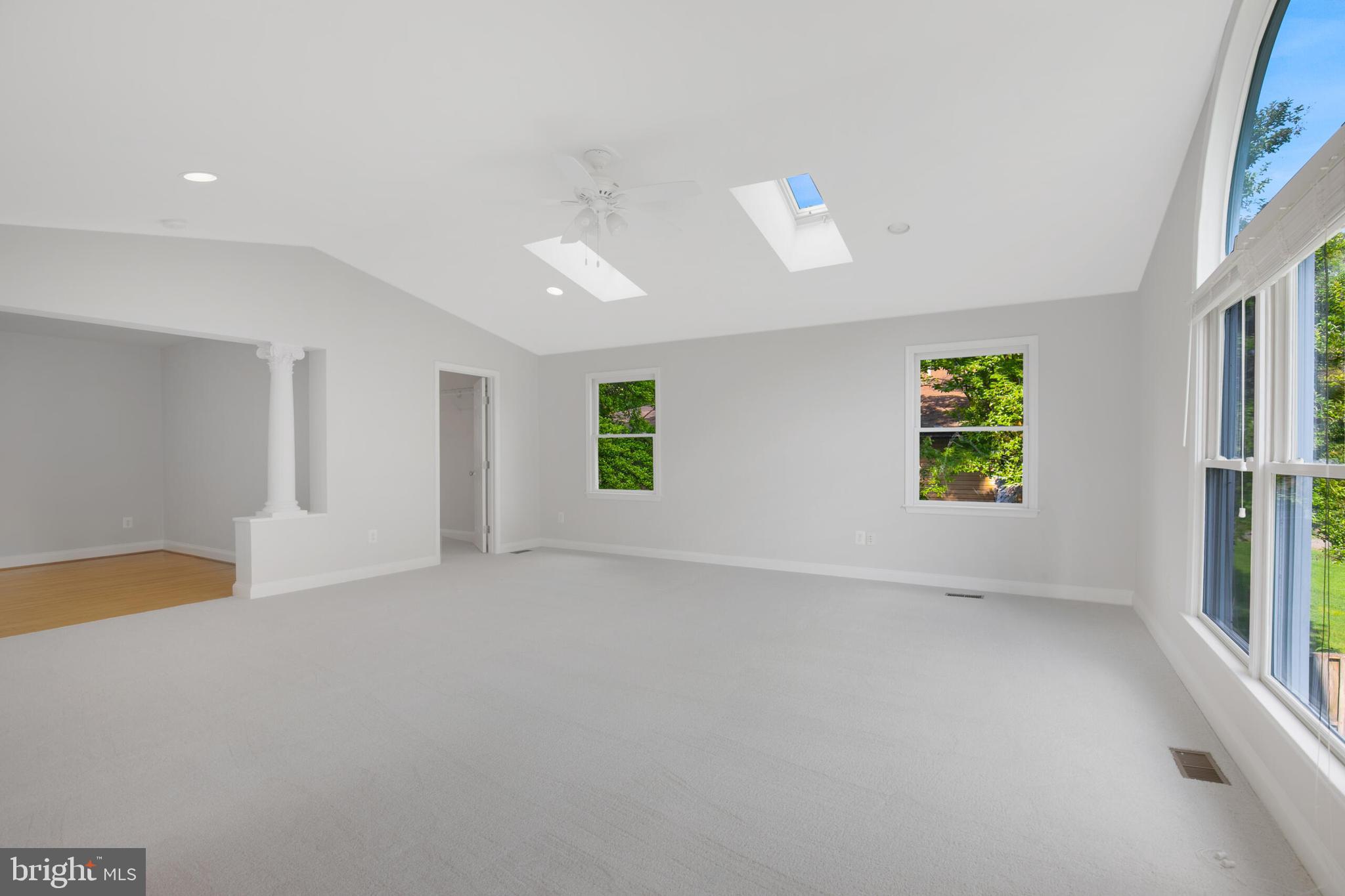 RICHLAND ACRES - Residential