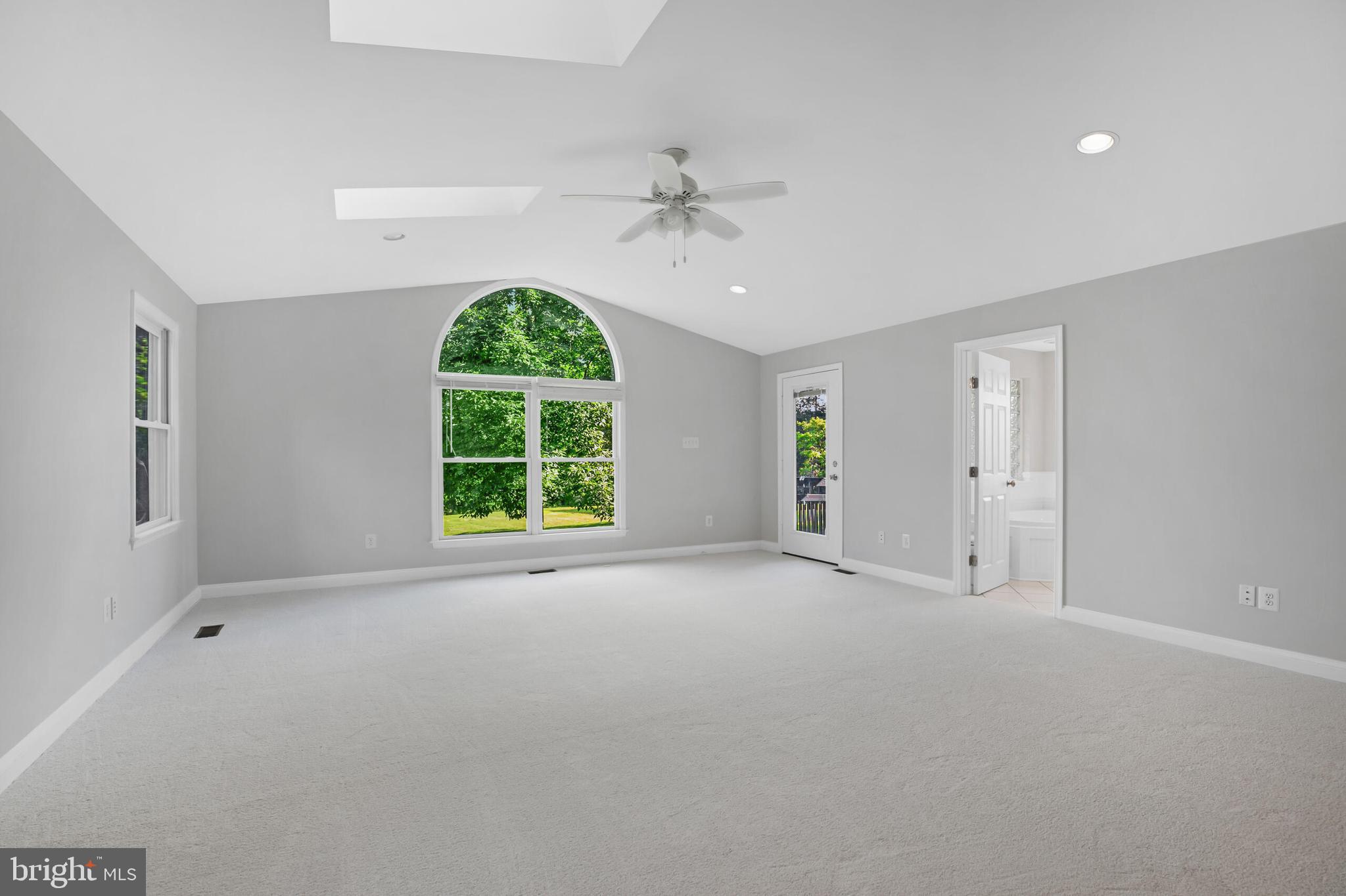 RICHLAND ACRES - Residential