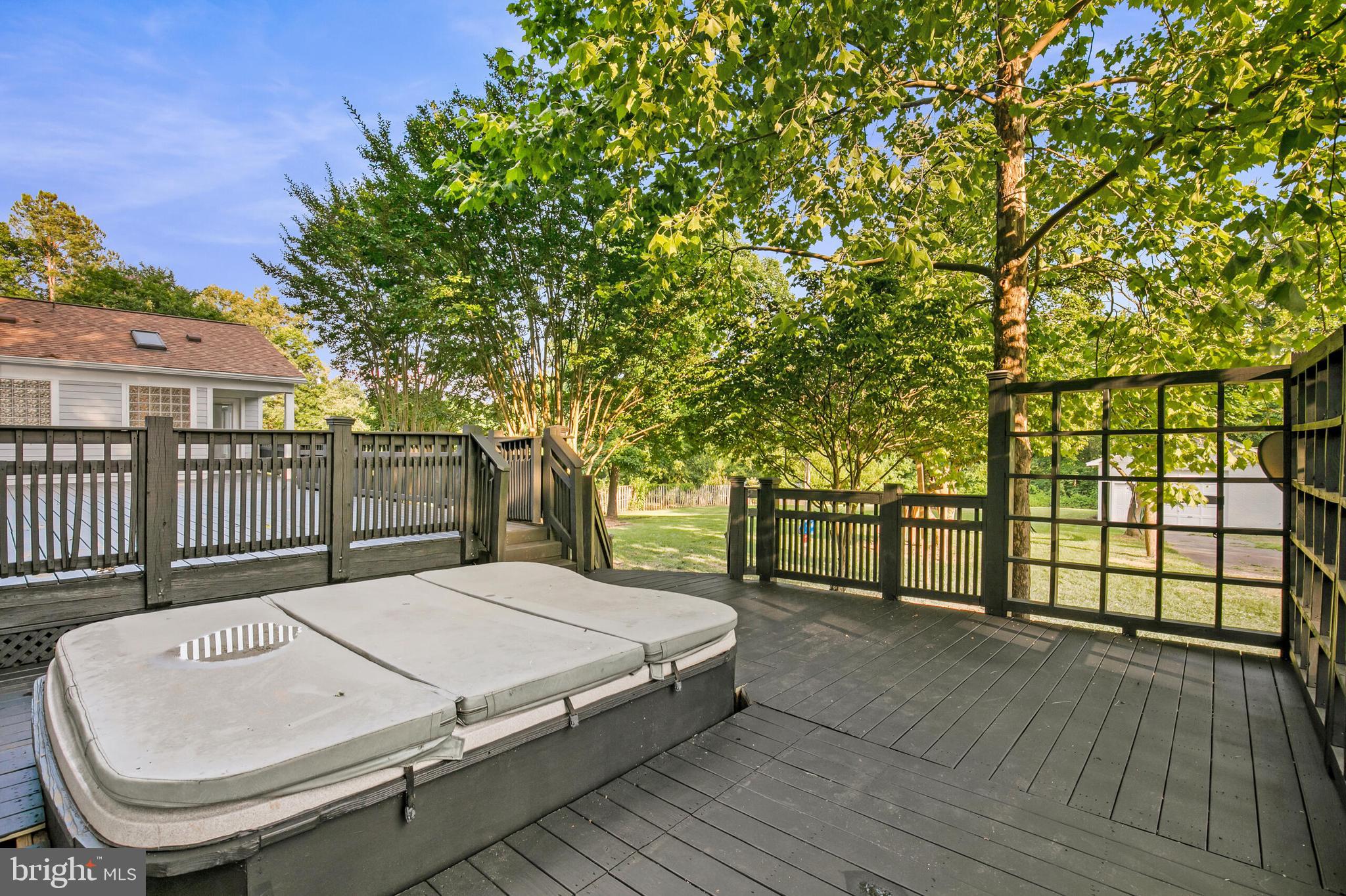 RICHLAND ACRES - Residential