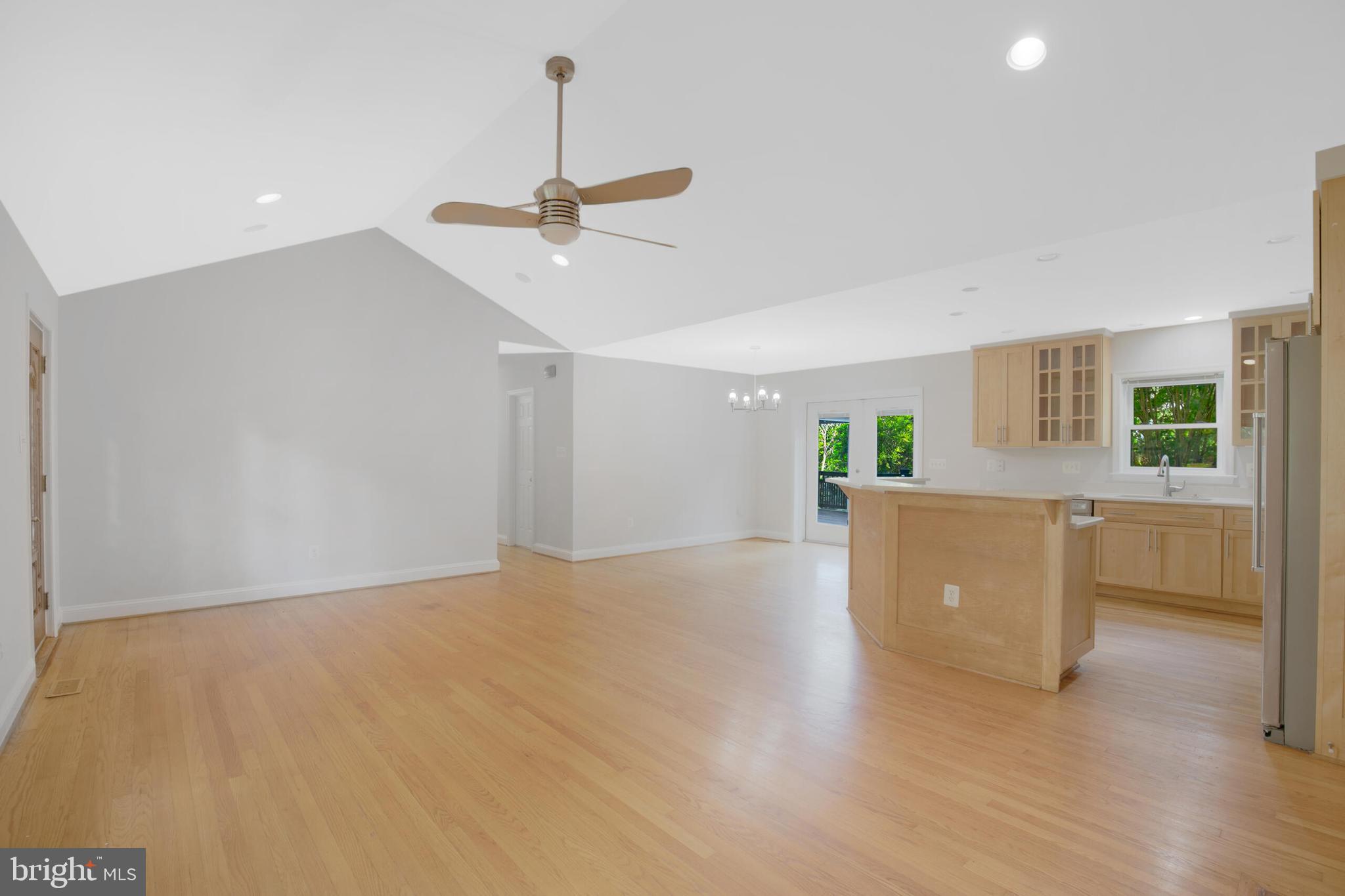 RICHLAND ACRES - Residential