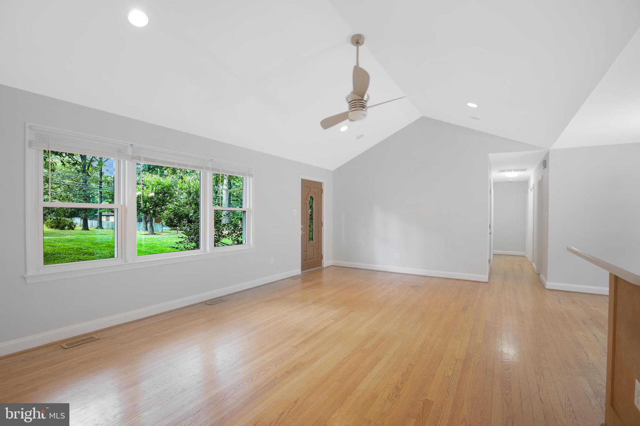 RICHLAND ACRES - Residential