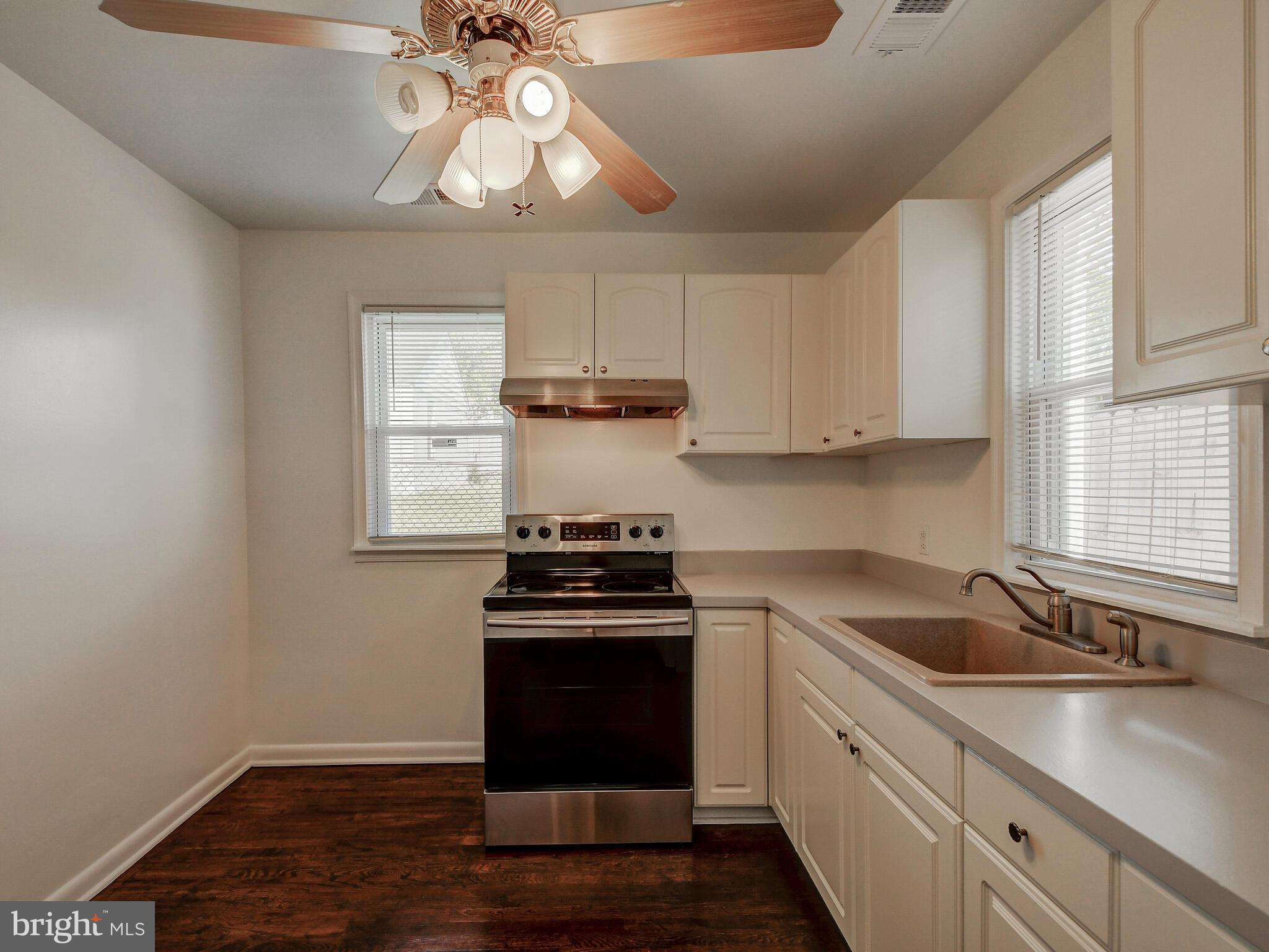 HARBOR VIEW - Residential