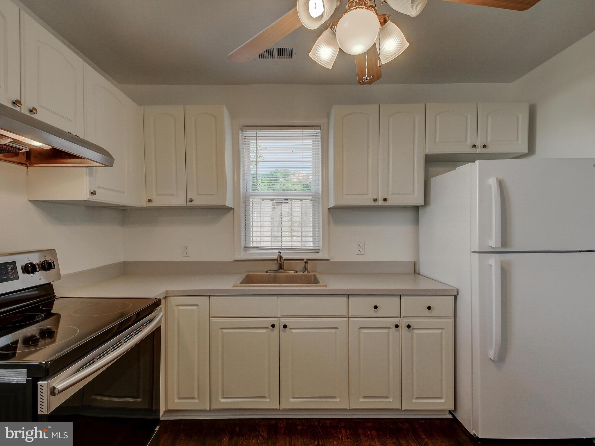 HARBOR VIEW - Residential