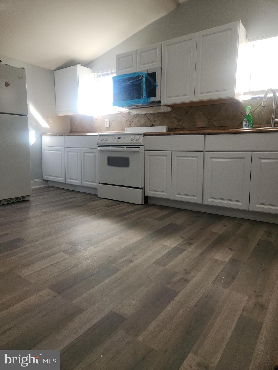 CARMODY HILLS - Residential