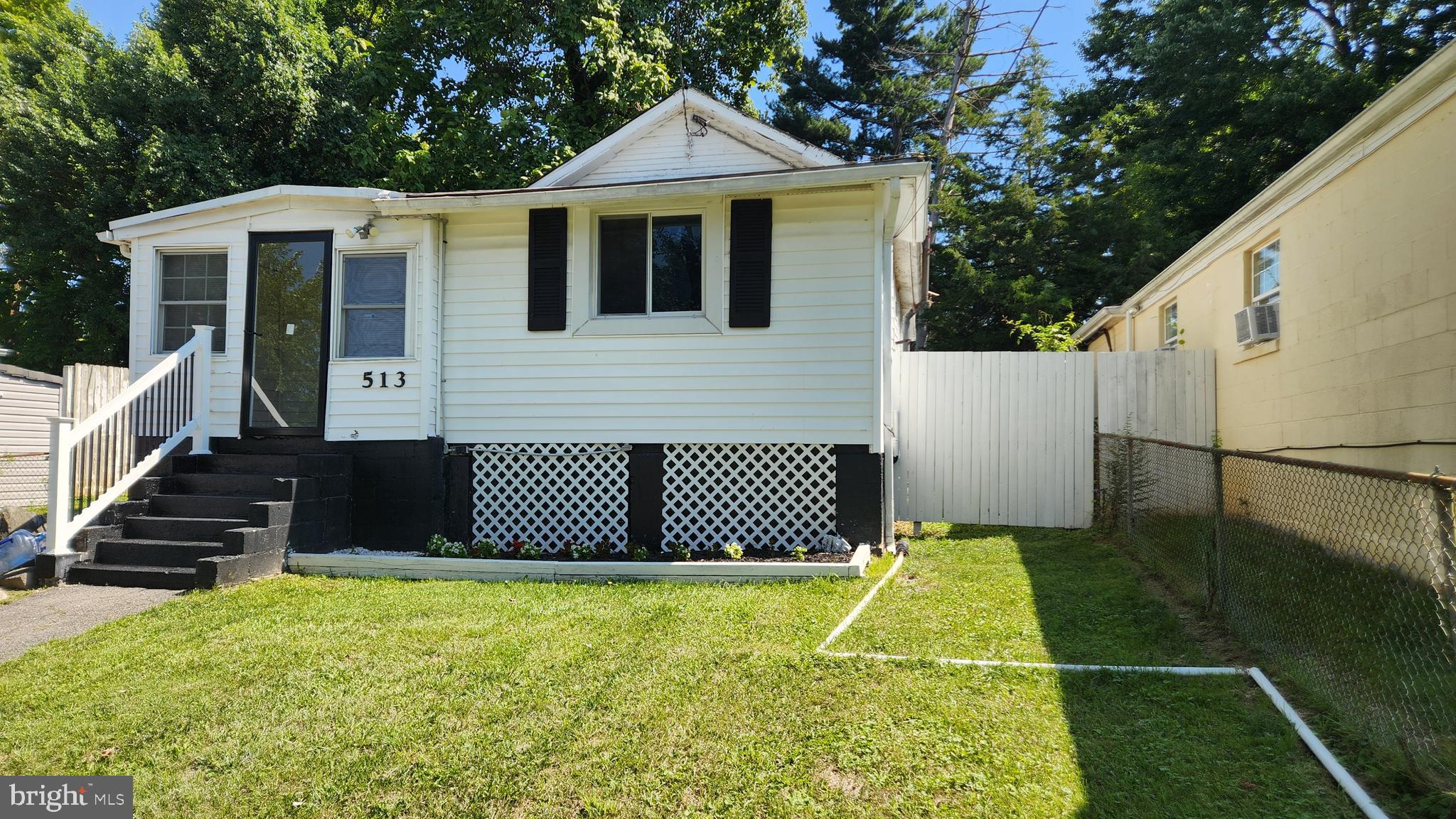 CARMODY HILLS - Residential