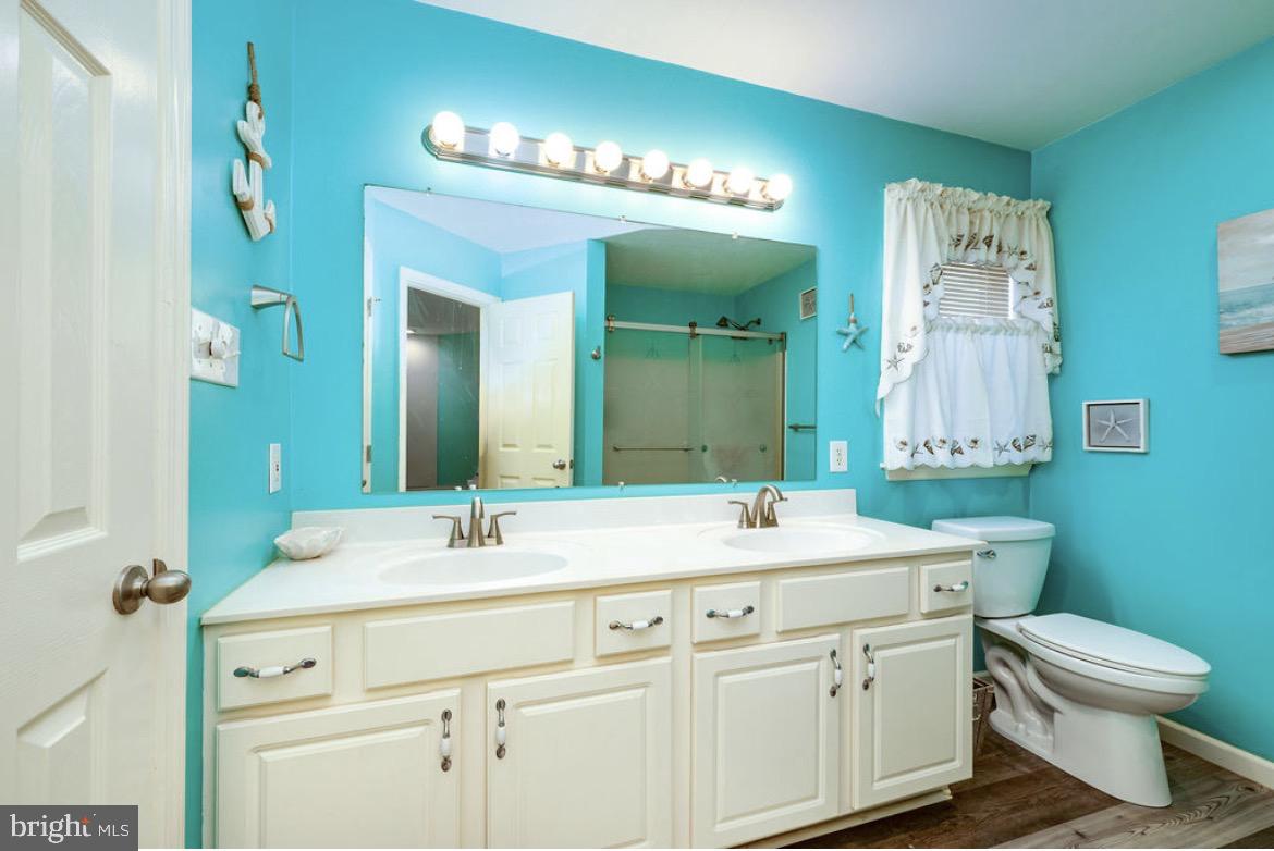 PATHFINDER MEADOWS - Residential