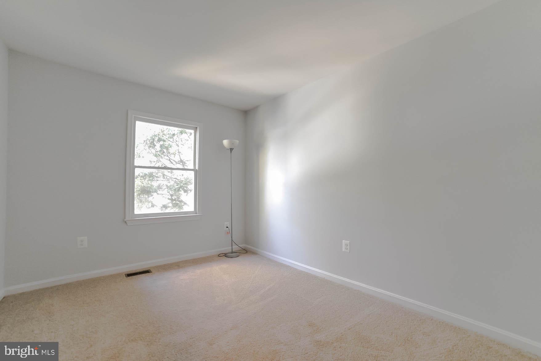 SENTRY WOODS - Residential