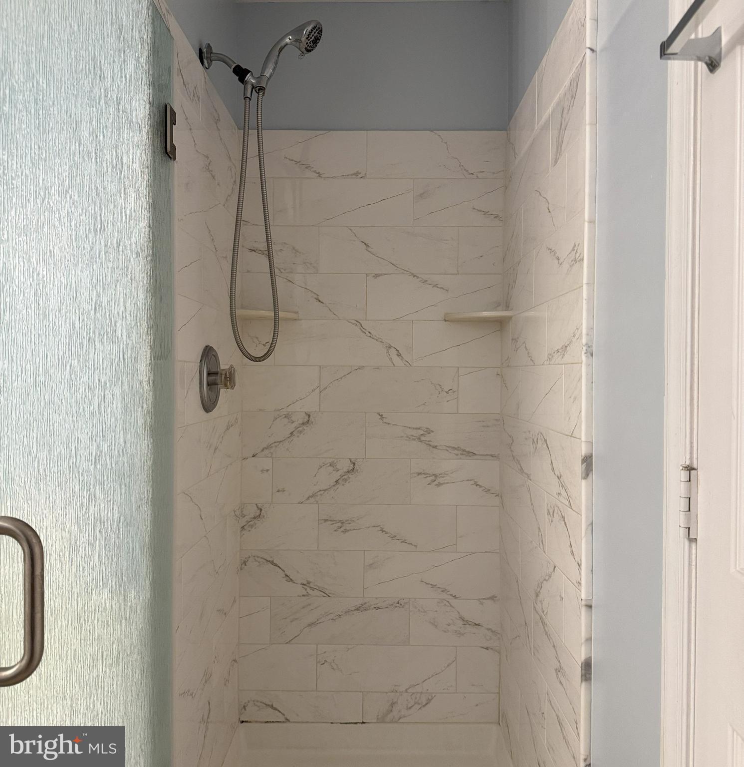 CHARLESTOWN COMMONS - Residential Lease