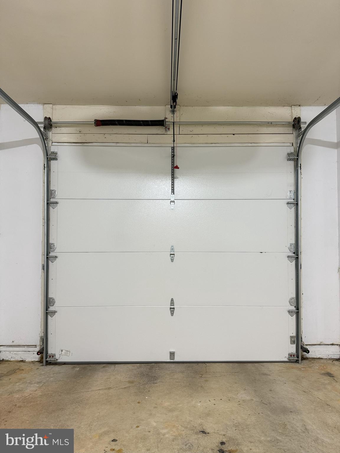 CHARLESTOWN COMMONS - Residential Lease