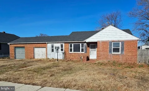 92 N Virginia Avenue, Penns Grove, NJ 08069 - #: NJSA2014112