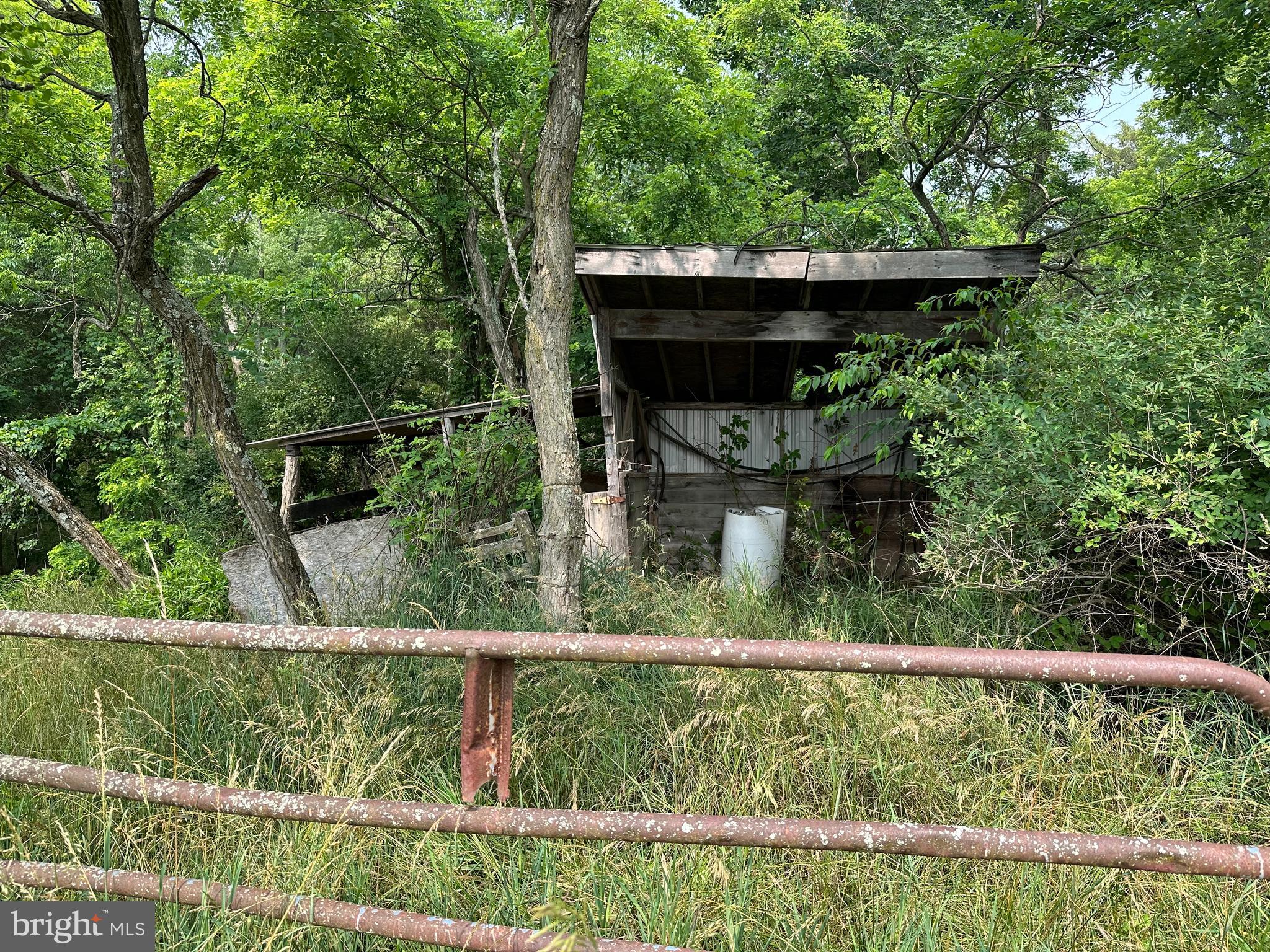 FRENCHBURG ESTATES - Land