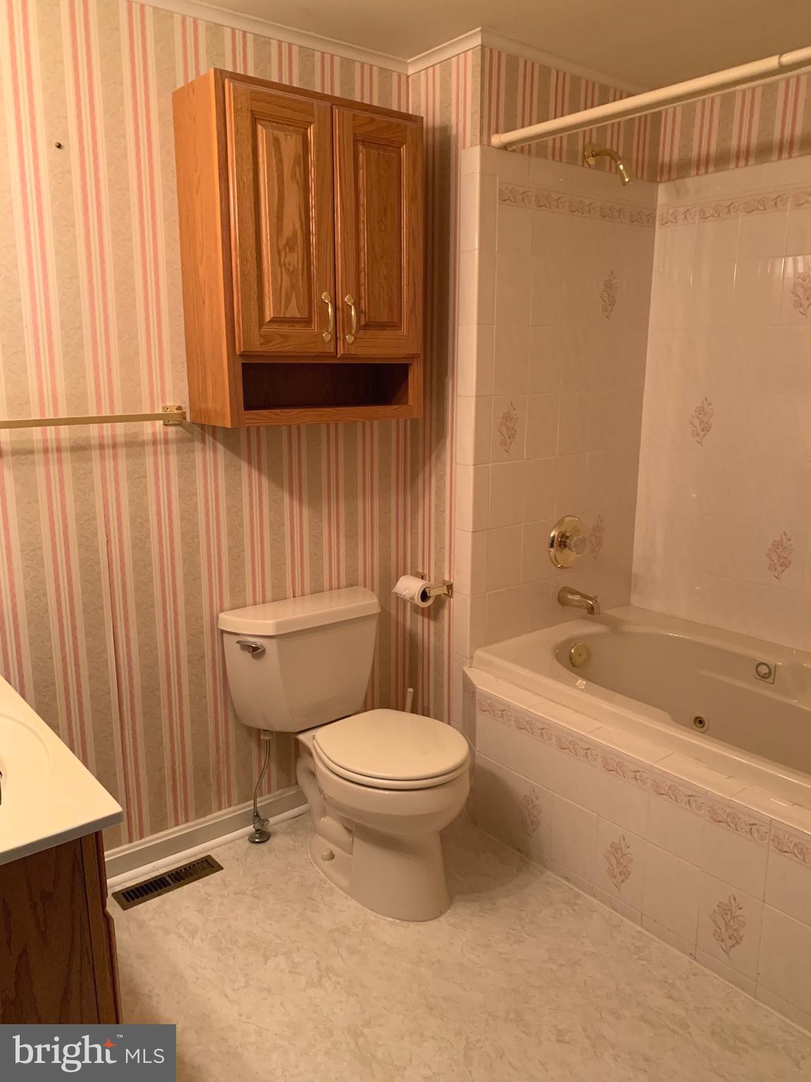 ROBINWOOD - Residential