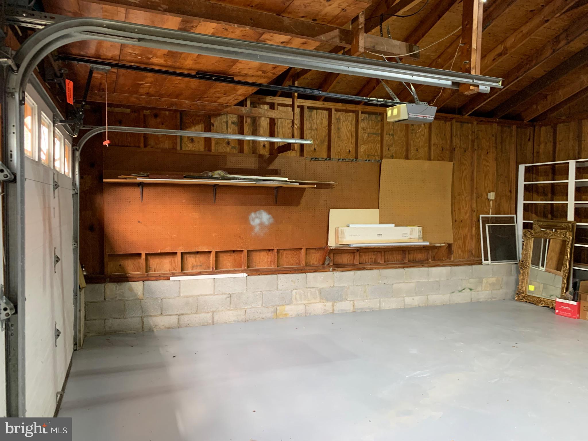 ROBINWOOD - Residential