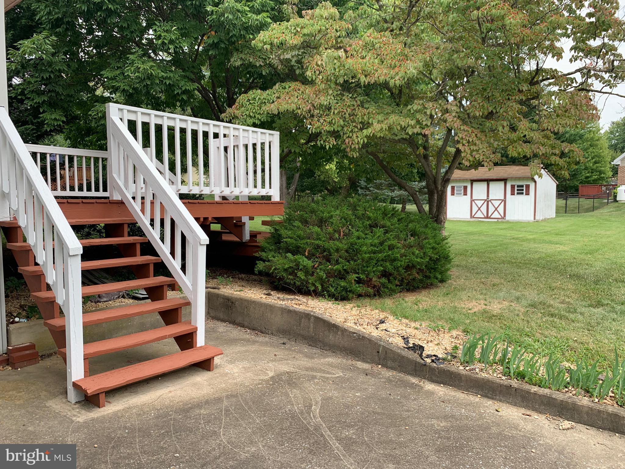 ROBINWOOD - Residential