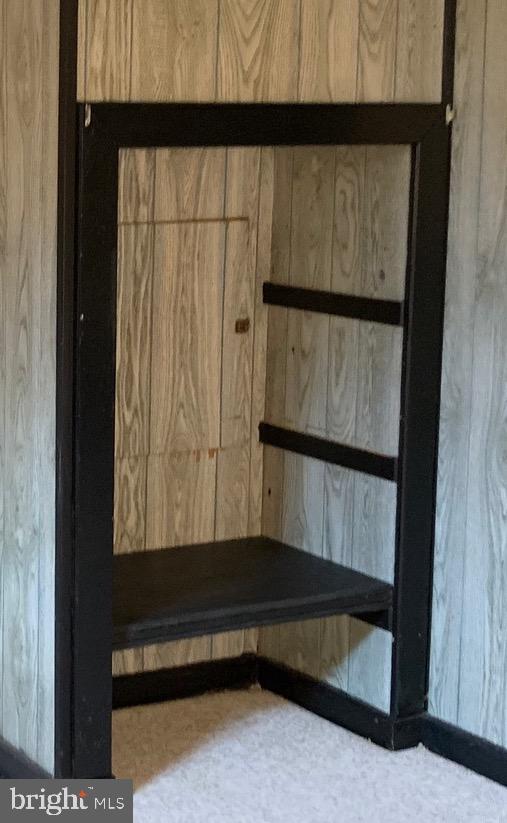 ROBINWOOD - Residential