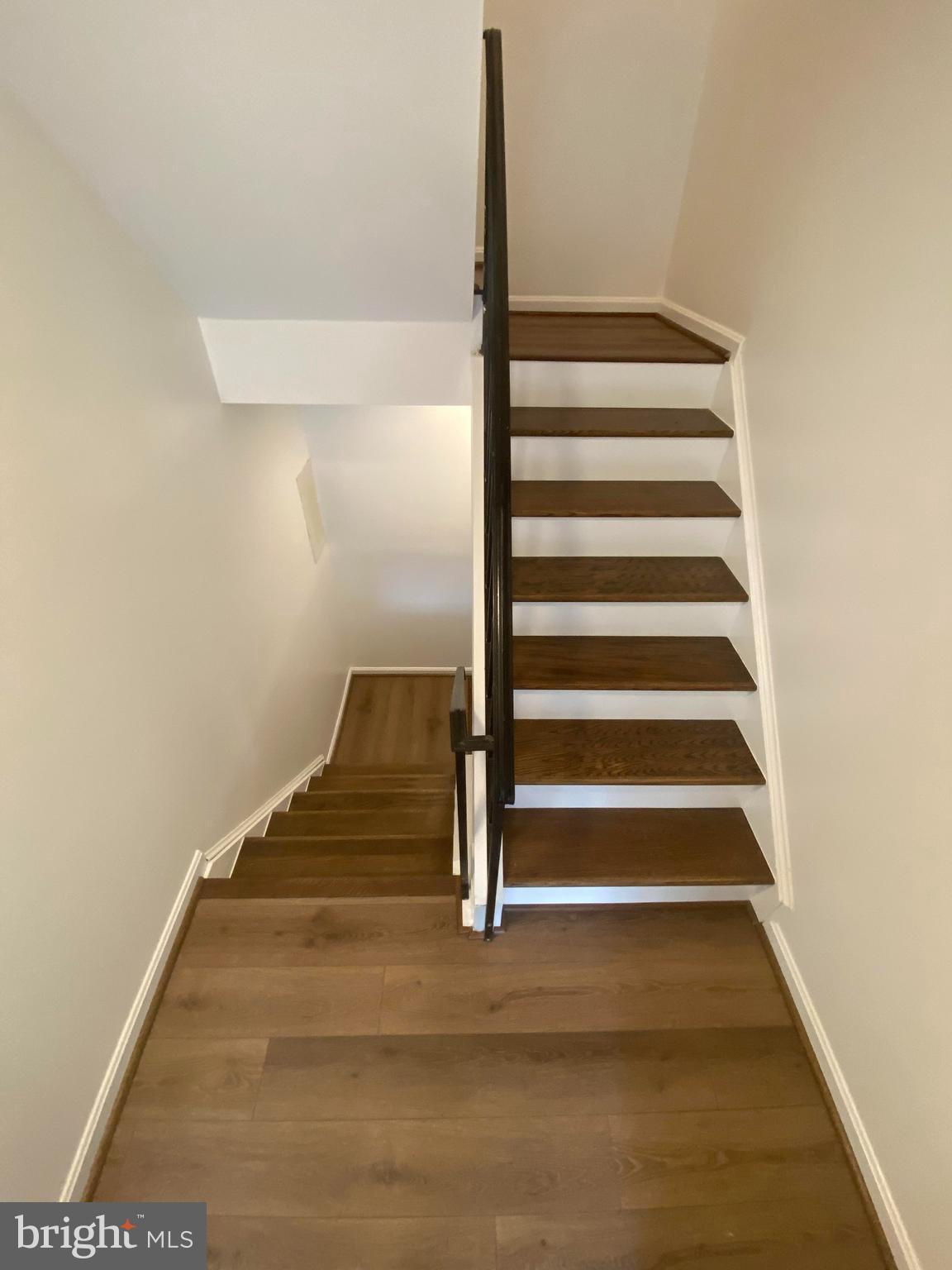 LAUREL LAKES PLAT 2 - Residential