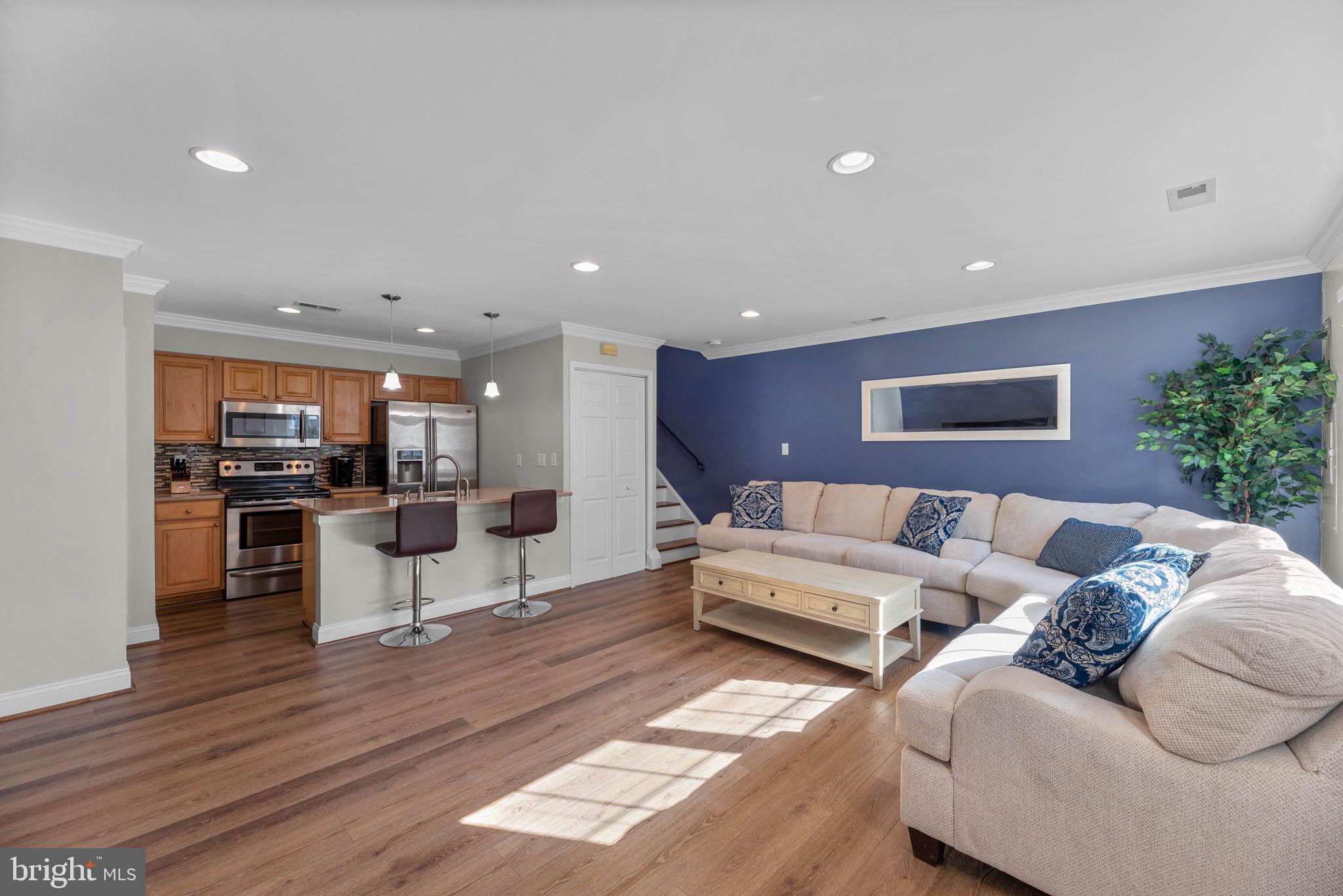 LAUREL LAKES PLAT 2 - Residential