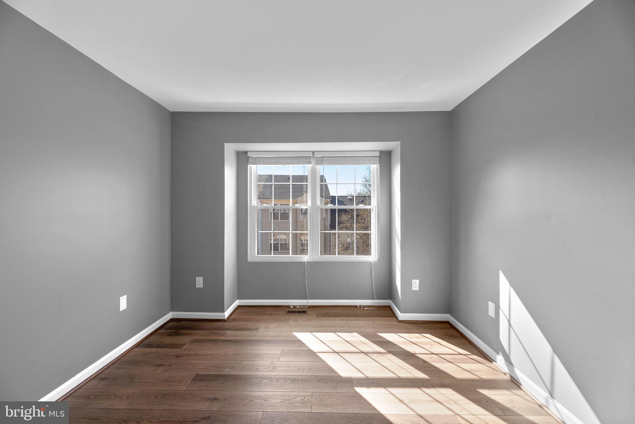 LAUREL LAKES PLAT 2 - Residential