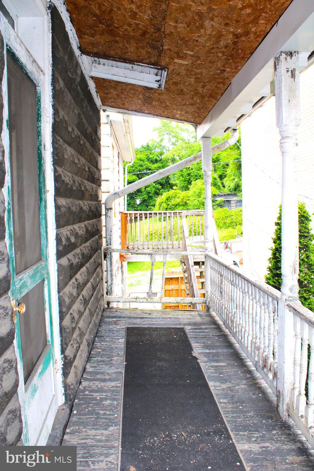 NORTH END - Residential