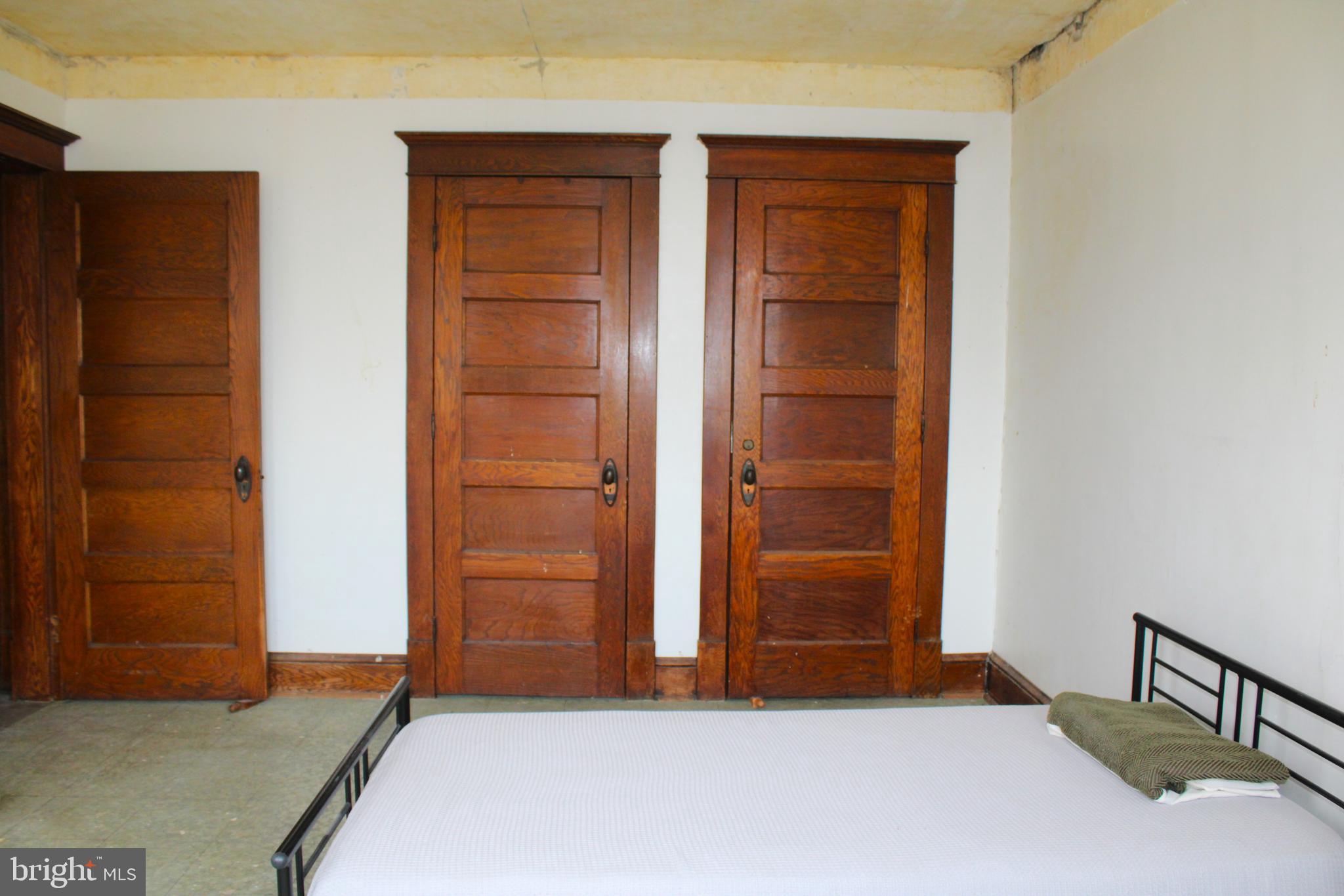 NORTH END - Residential