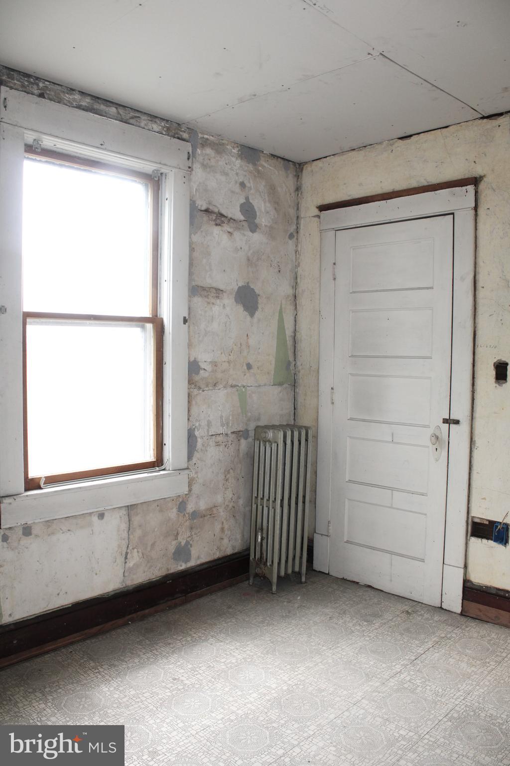 NORTH END - Residential