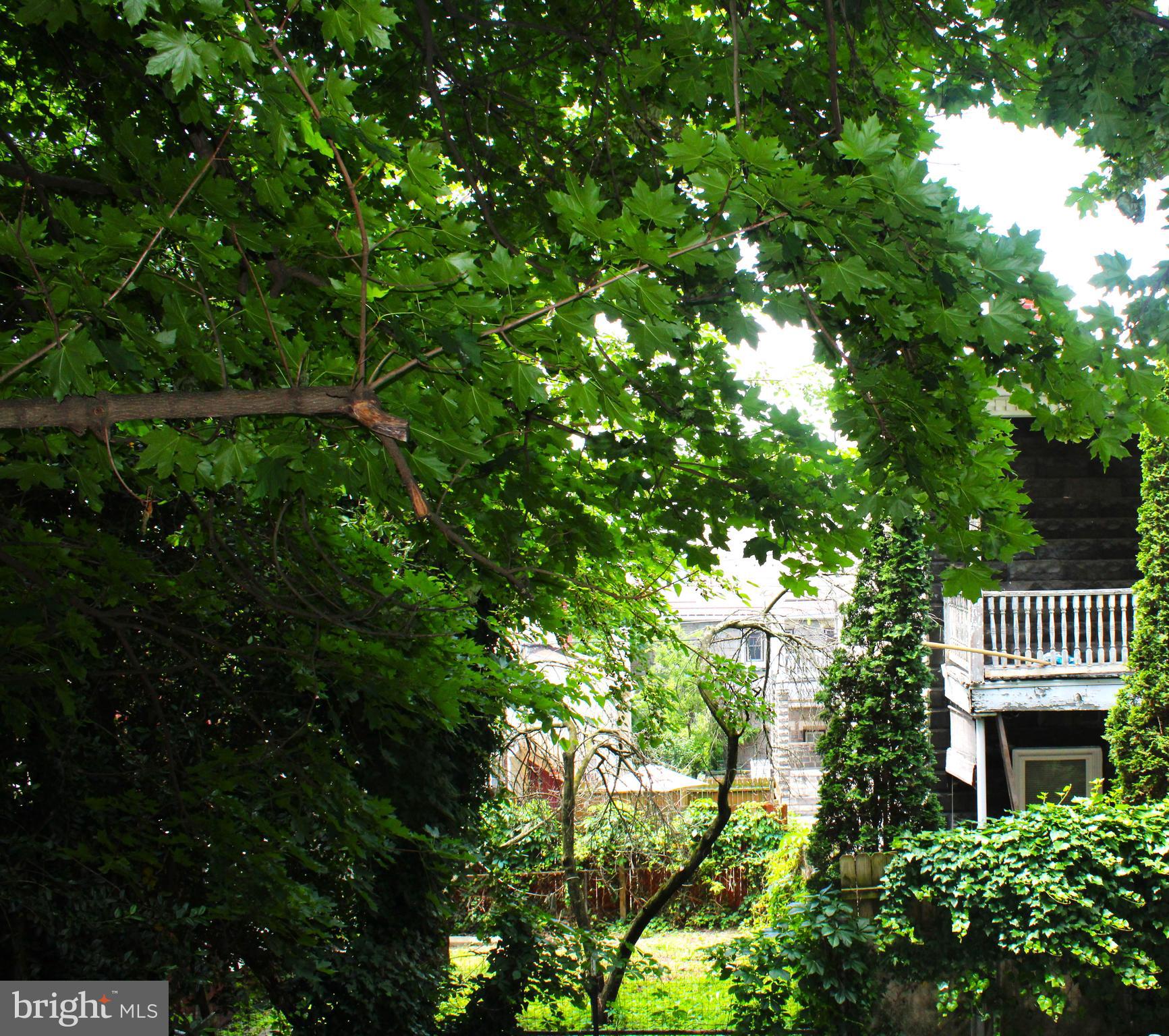 NORTH END - Residential