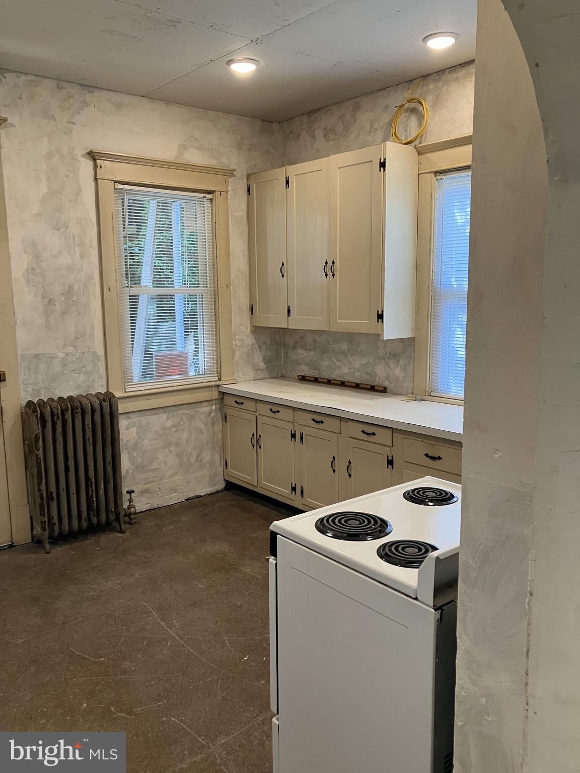 NORTH END - Residential