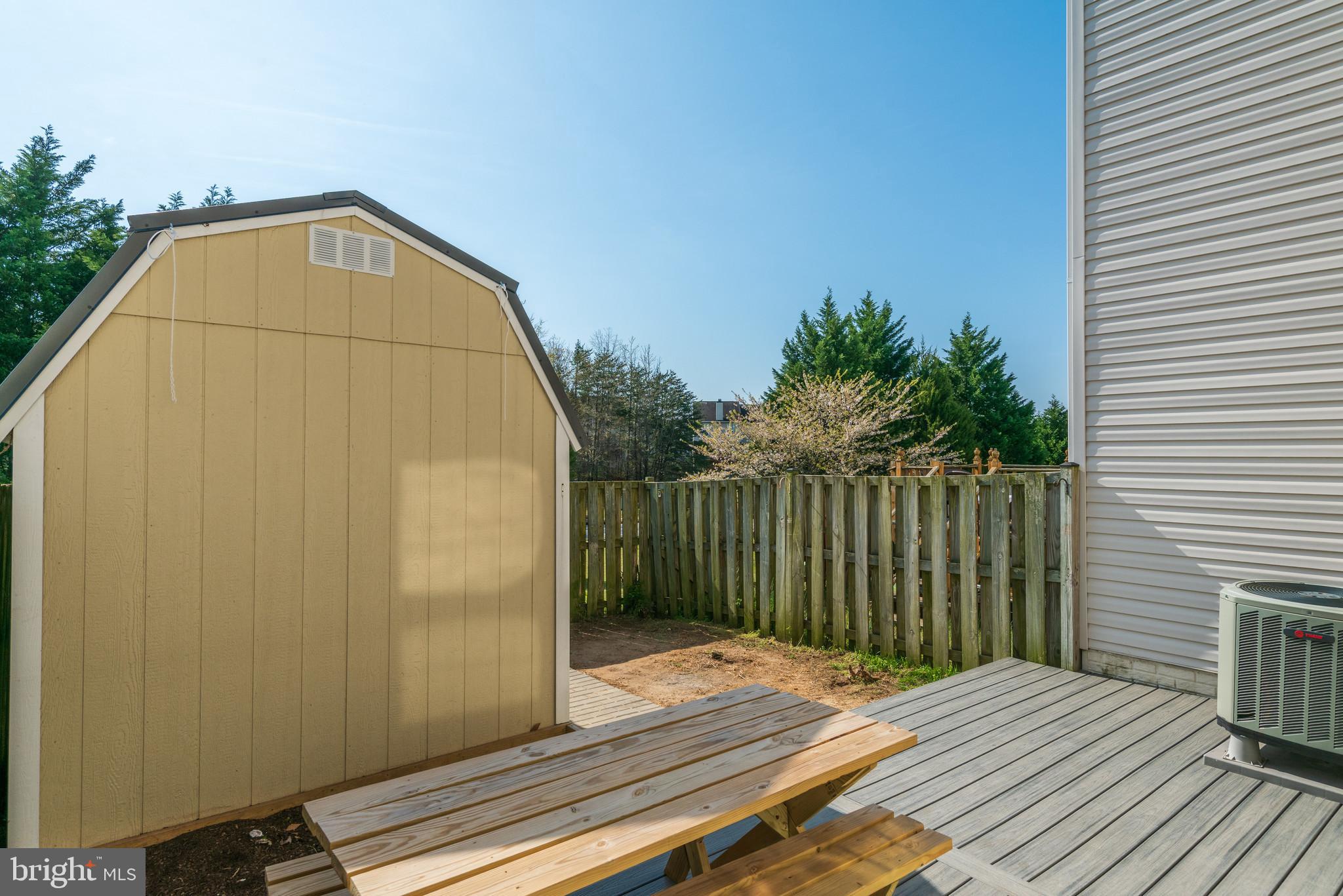 PRINCETON WOODS - Residential Lease