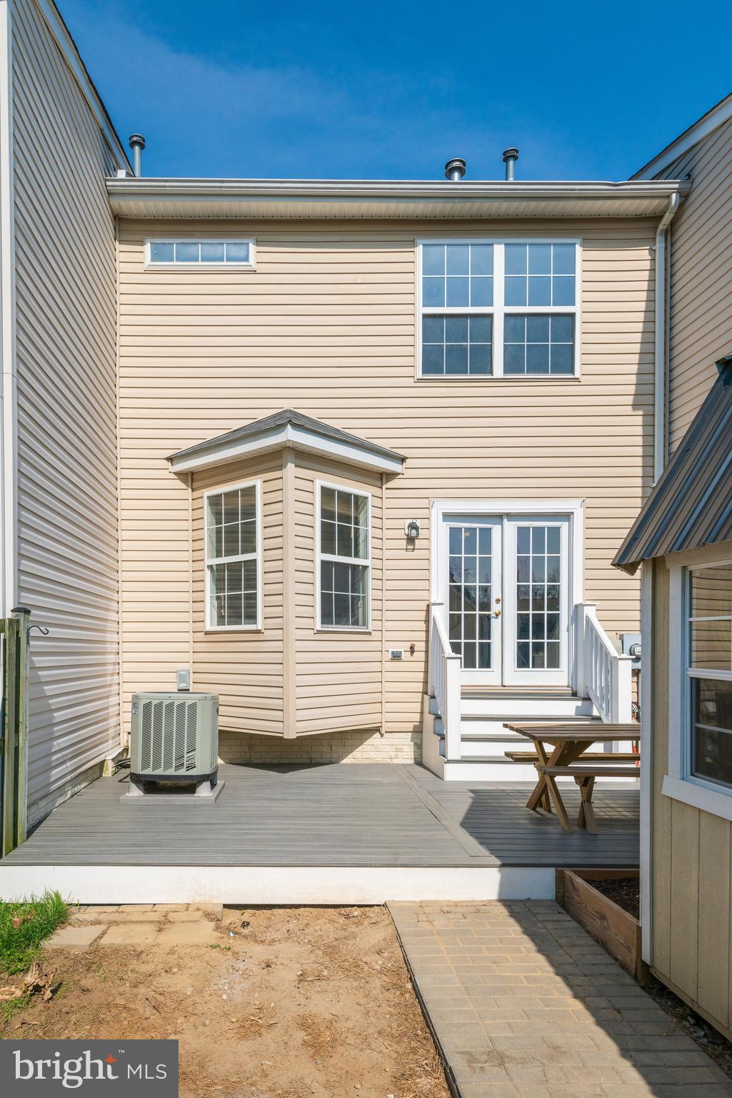 PRINCETON WOODS - Residential Lease