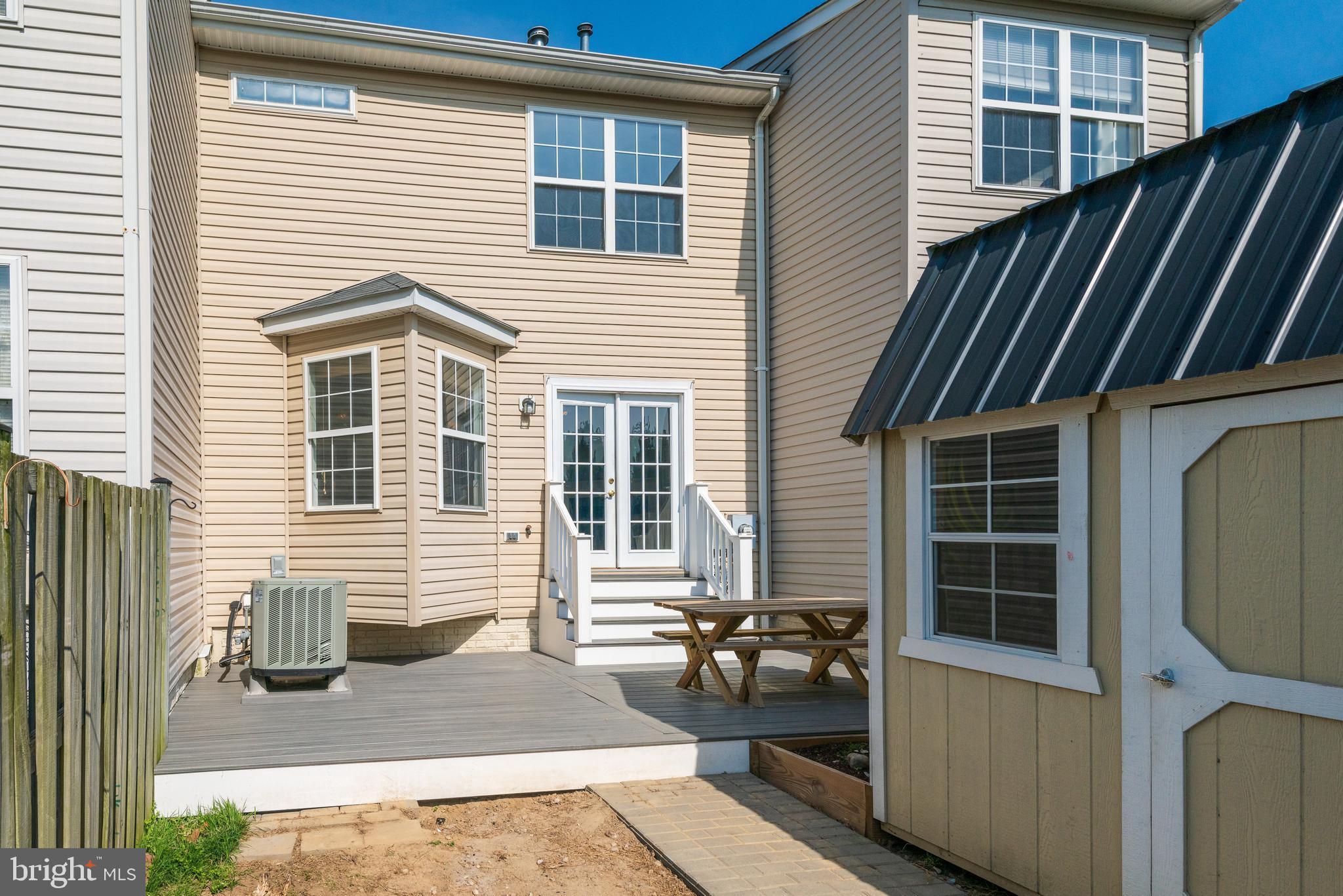 PRINCETON WOODS - Residential Lease