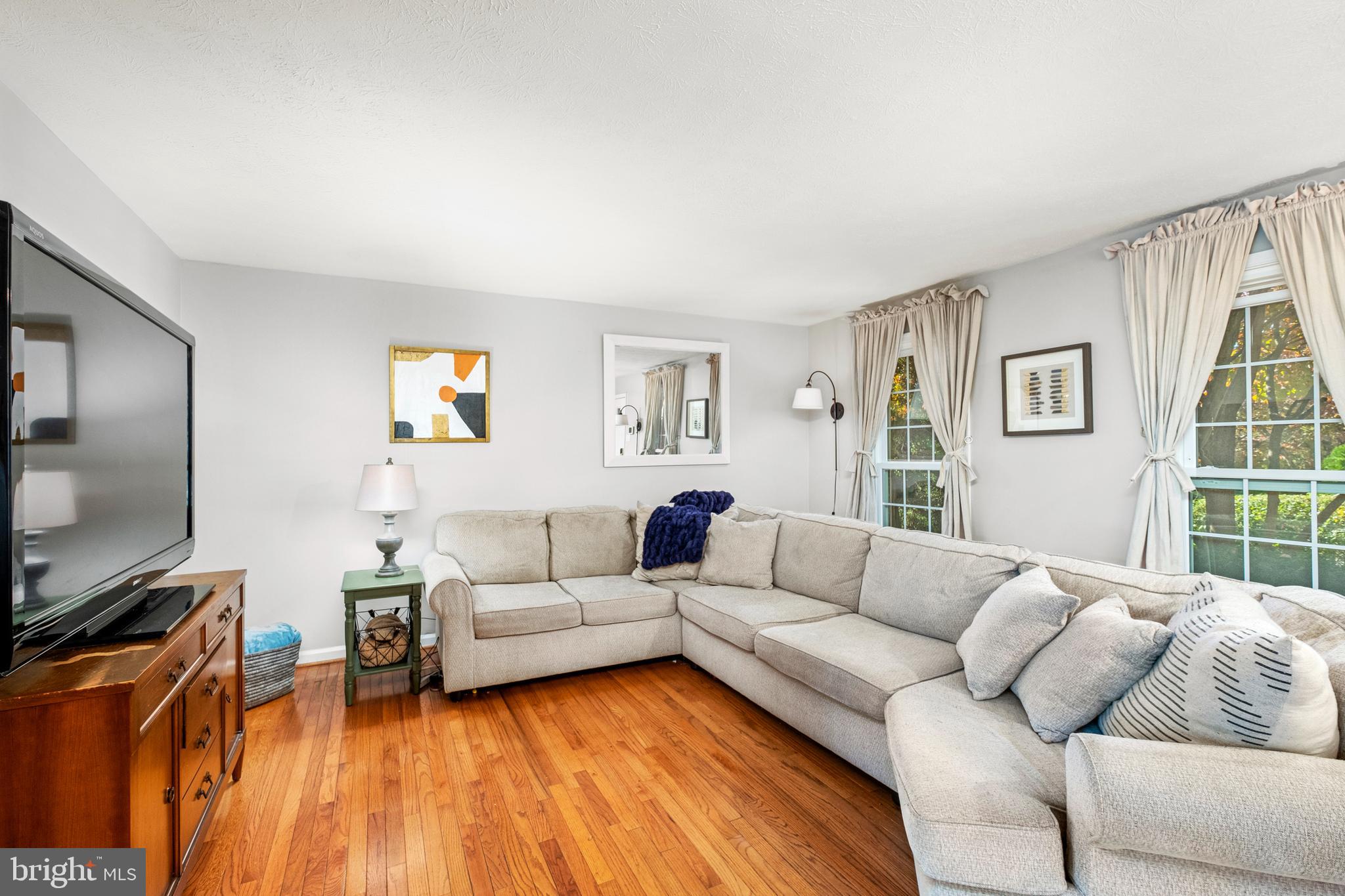 FAIRWAY HILLS - Residential