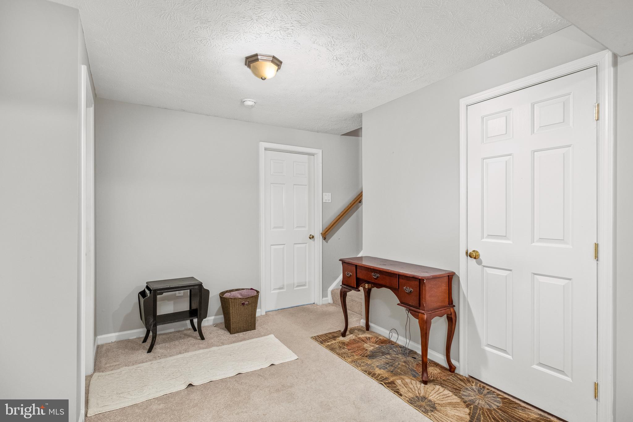 FAIRWAY HILLS - Residential