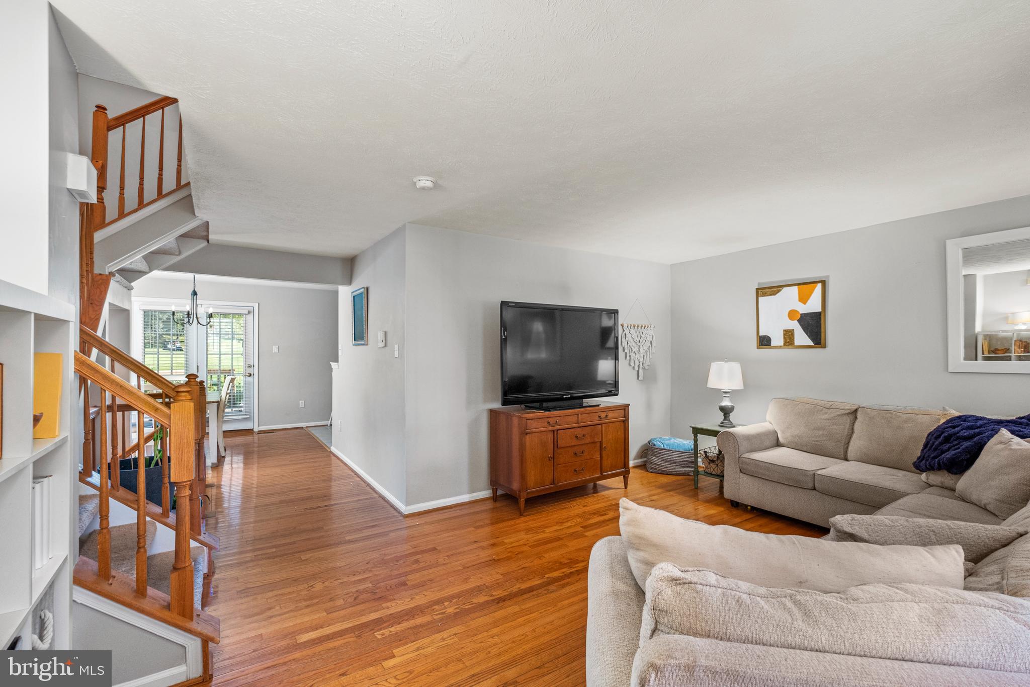 FAIRWAY HILLS - Residential