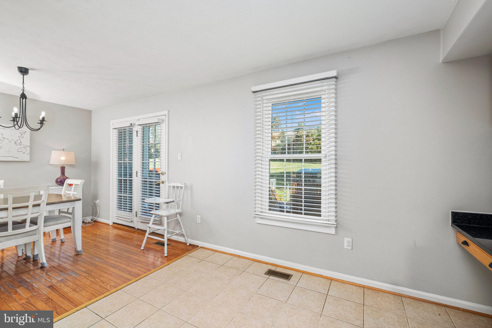 FAIRWAY HILLS - Residential