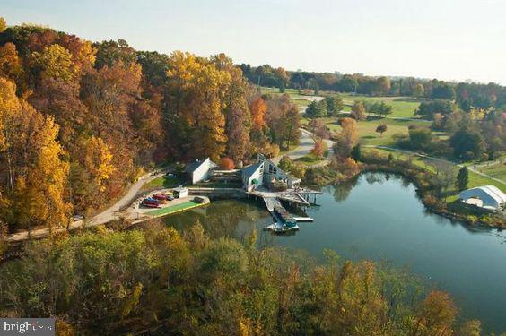 FAIRWAY HILLS - Residential