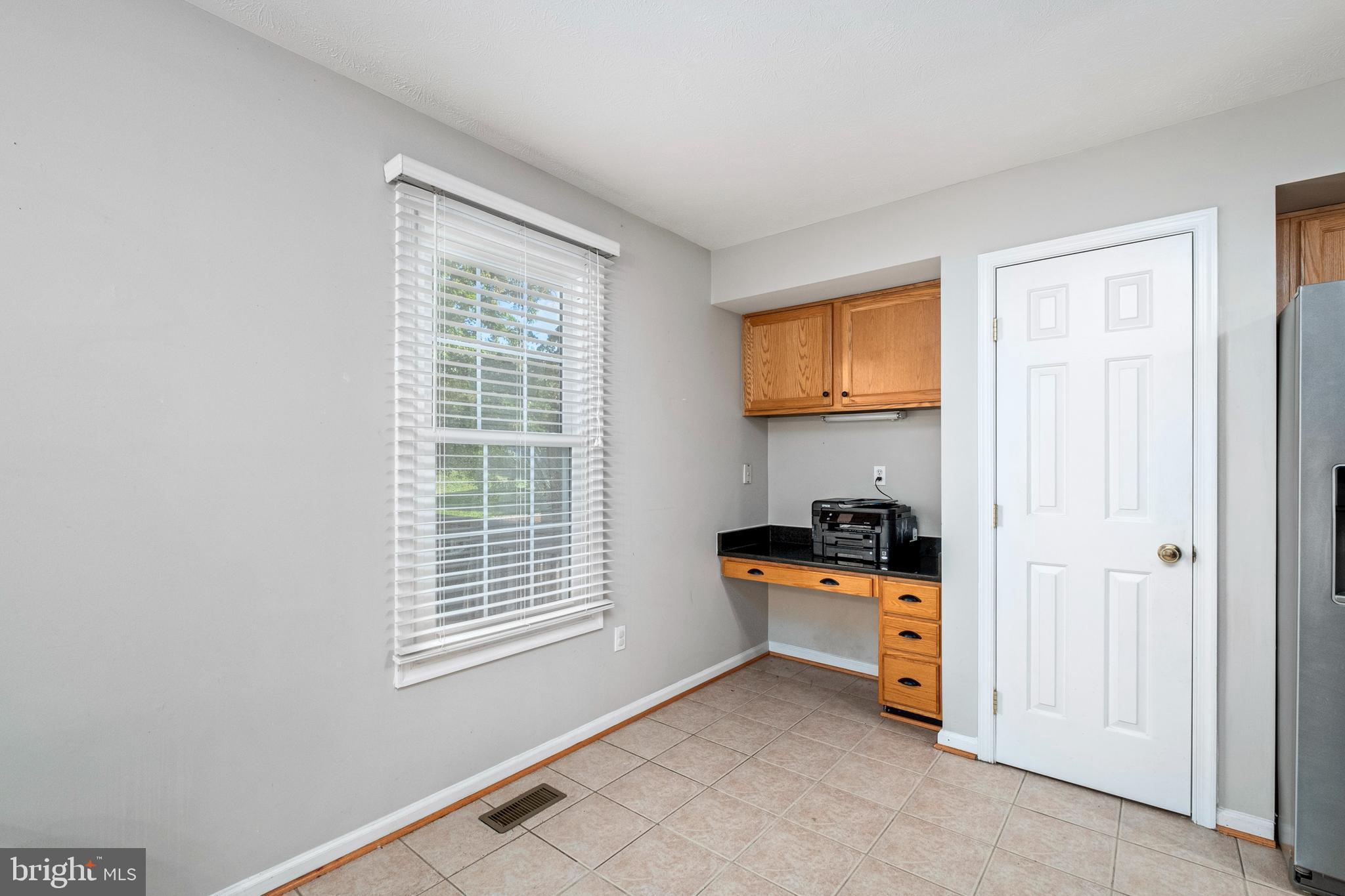 FAIRWAY HILLS - Residential