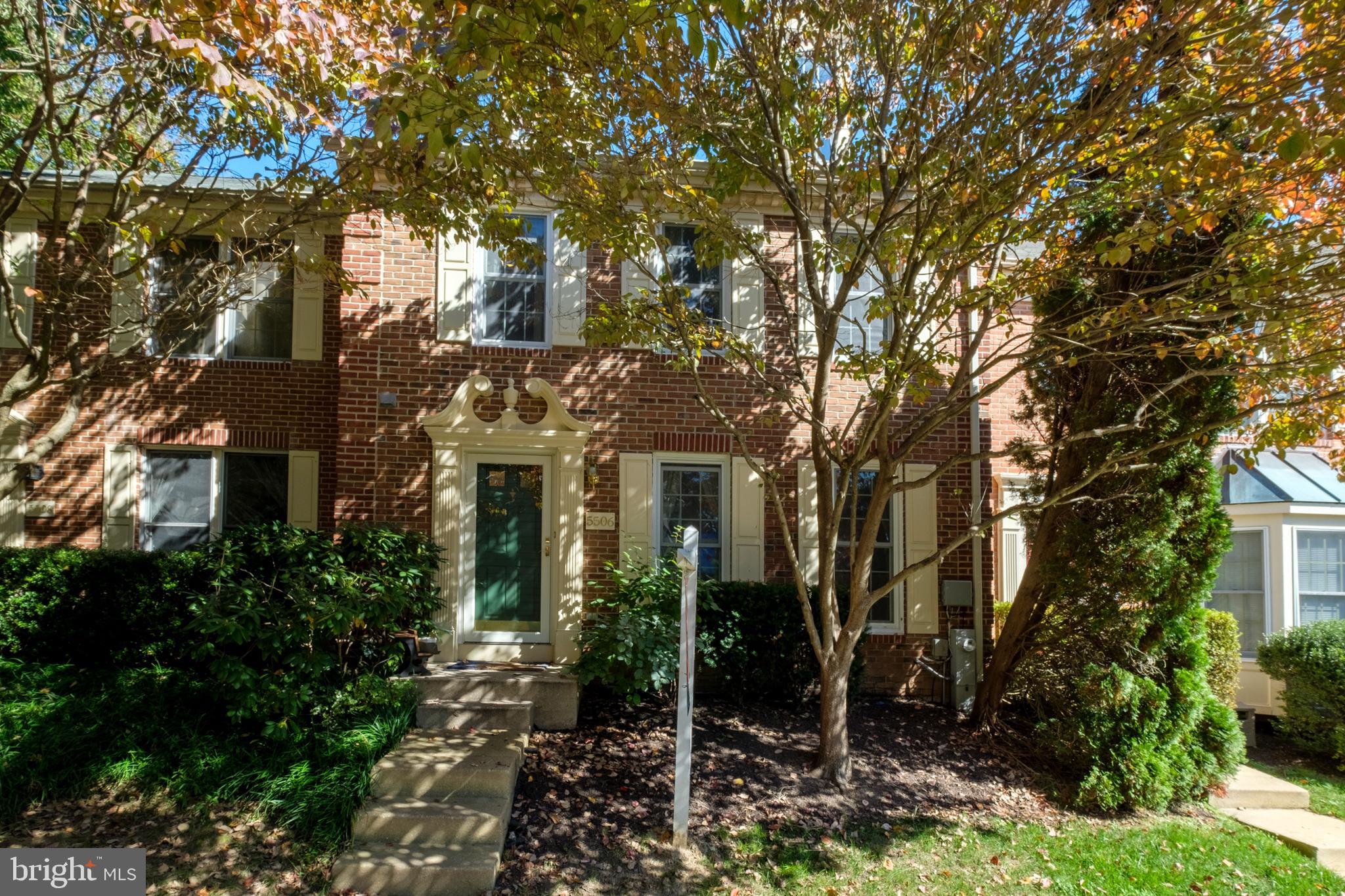 FAIRWAY HILLS - Residential