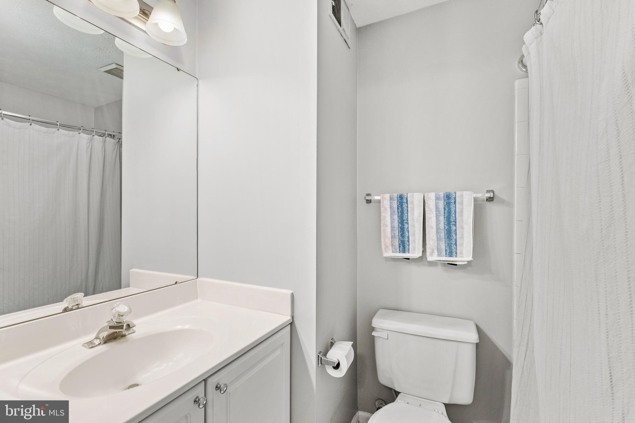 FAIRWAY HILLS - Residential