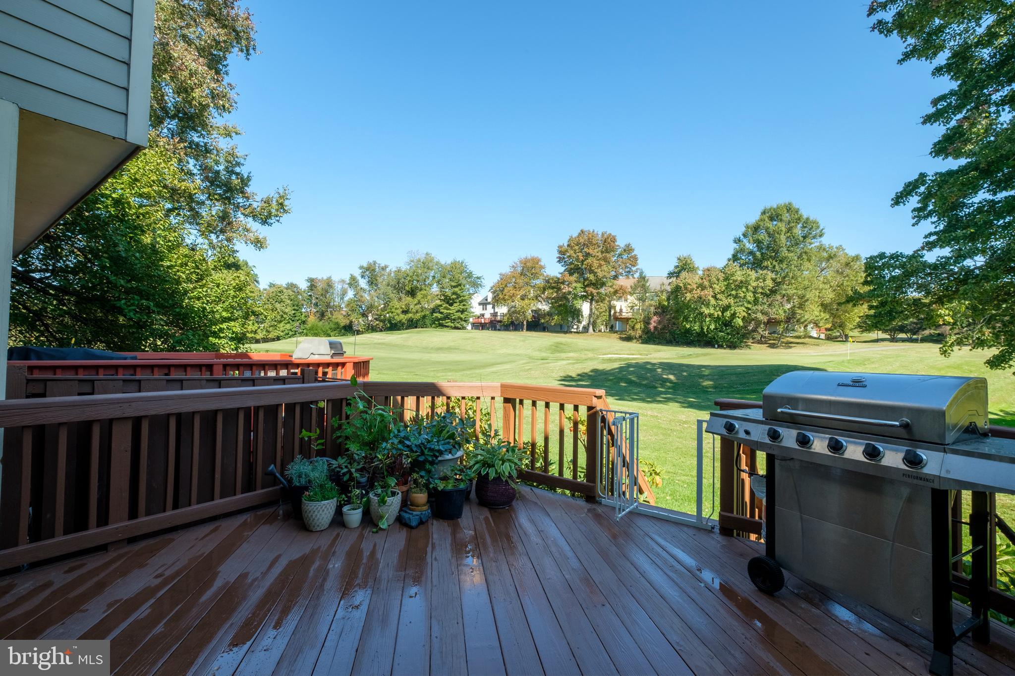 FAIRWAY HILLS - Residential