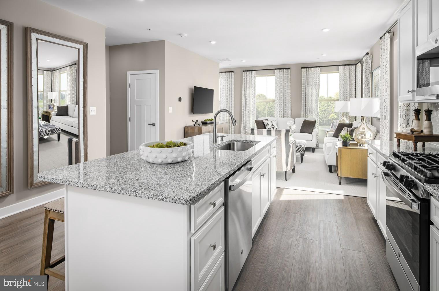 1729 DESTRIER STREET